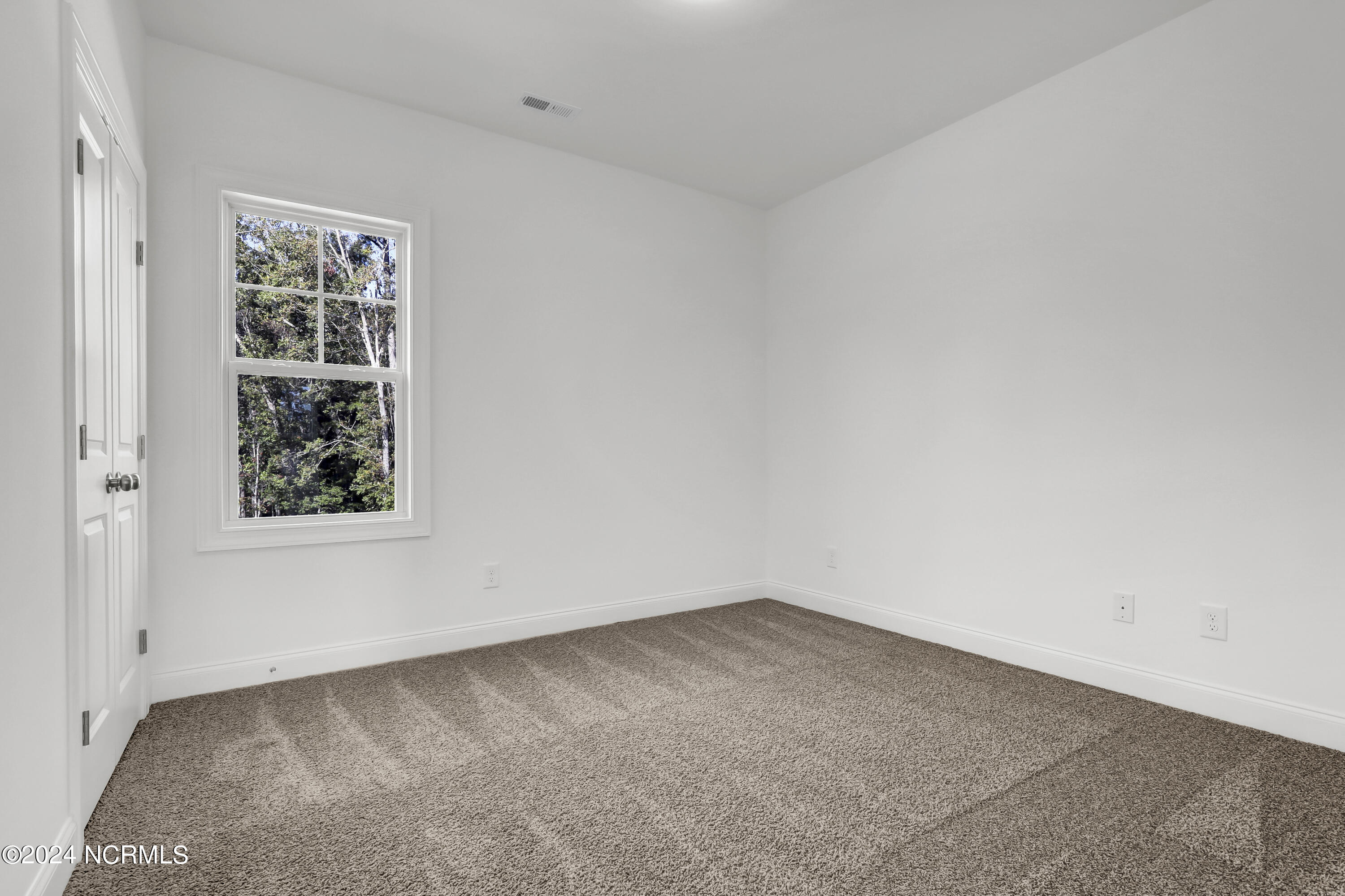 65 Tilloo Cut Way Property Photo 16