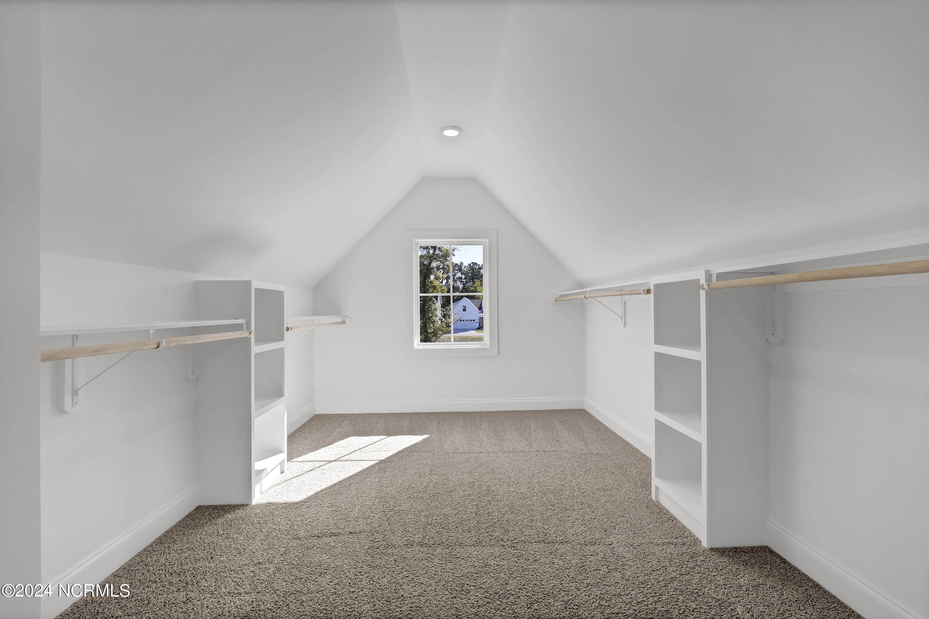 65 Tilloo Cut Way Property Photo 21