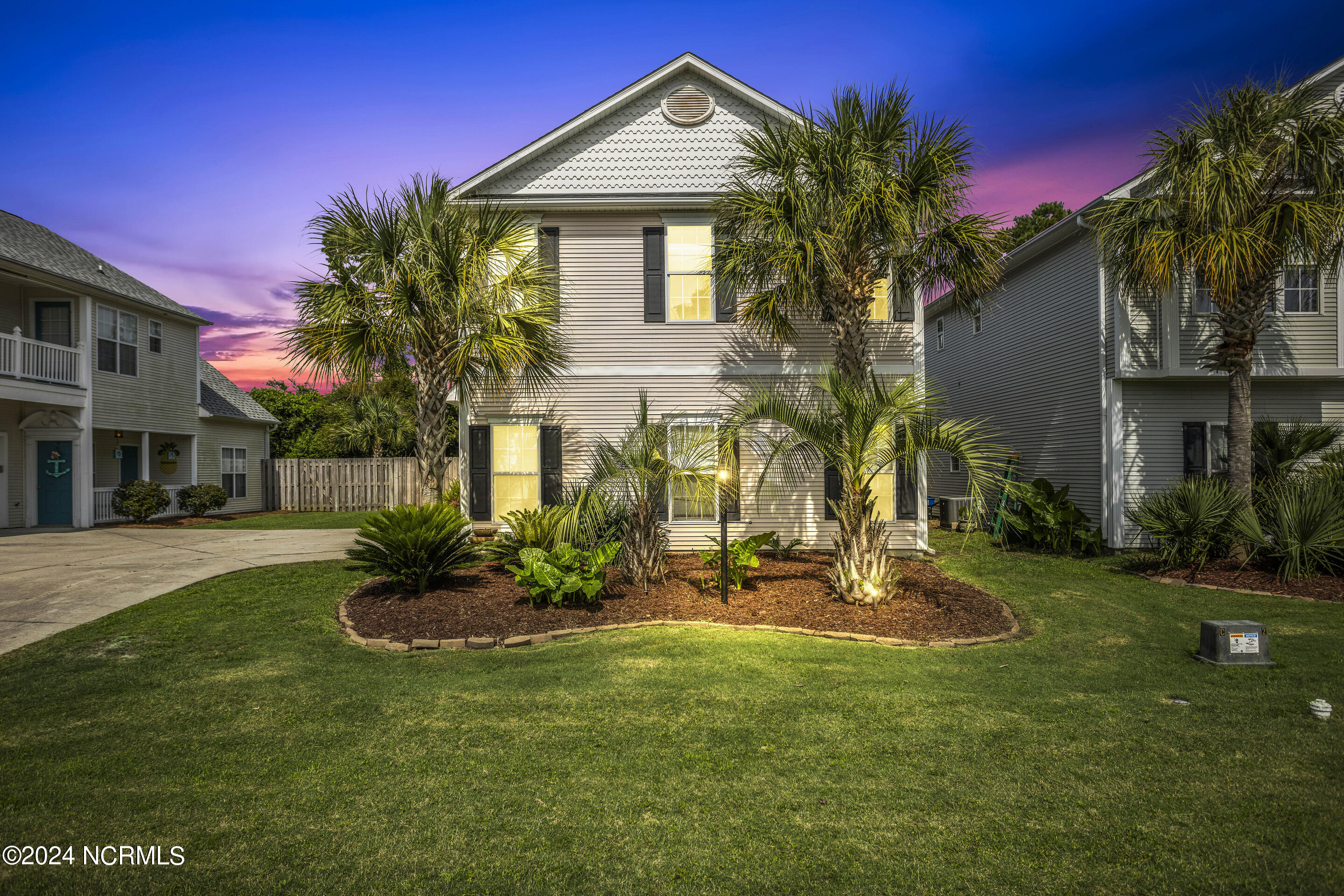 5234 Minnesota Drive Se Property Photo 1