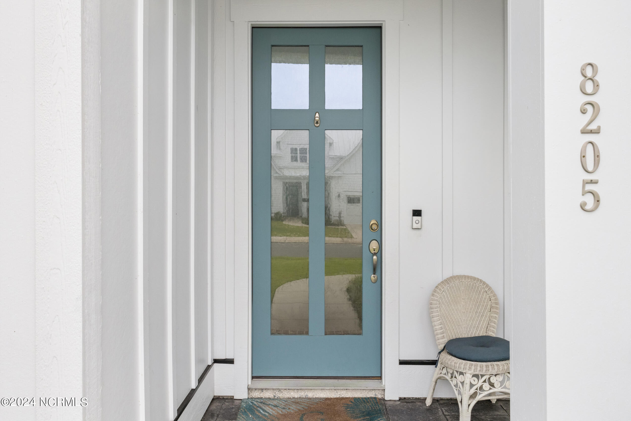 8205 Moss Bridge Court Property Photo 6