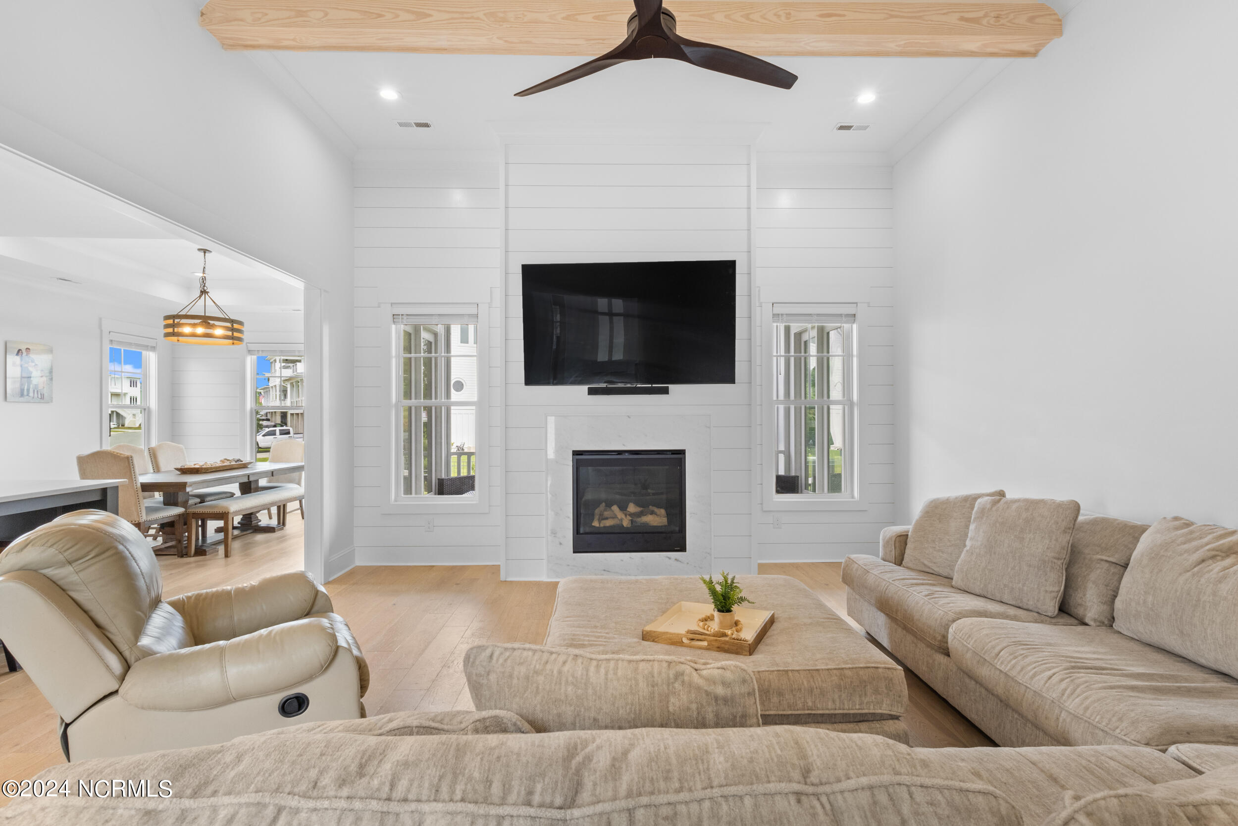 8205 Moss Bridge Court Property Photo 8