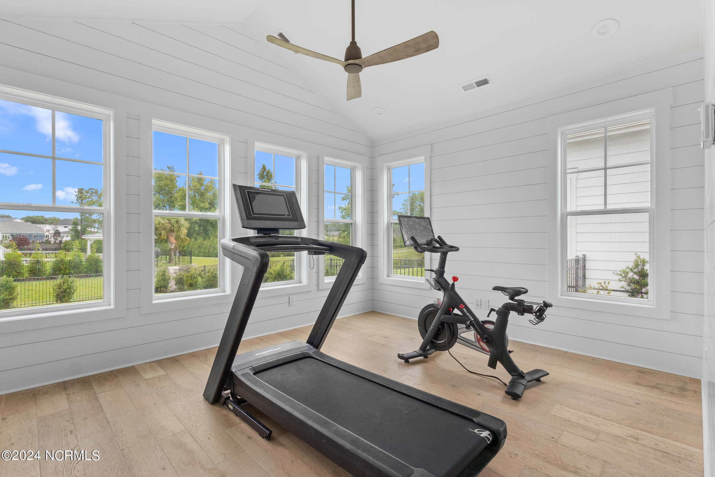 8205 Moss Bridge Court Property Photo 26