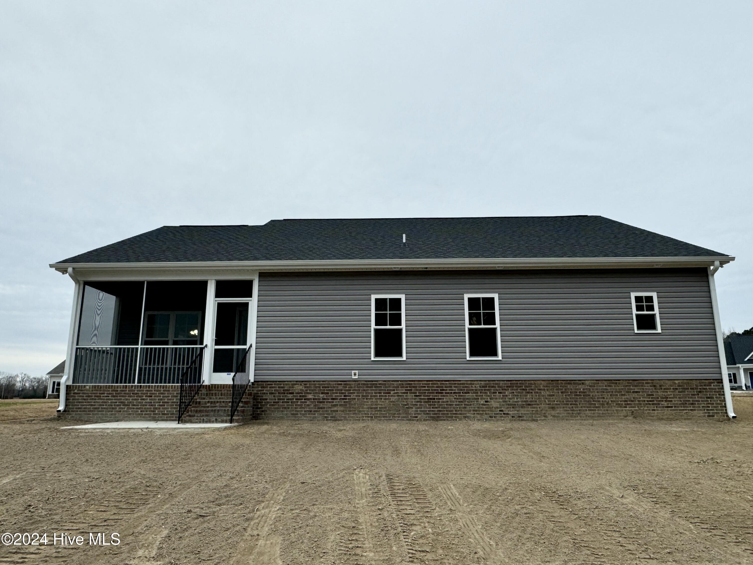 144 Emerson Fields Drive Property Photo 10