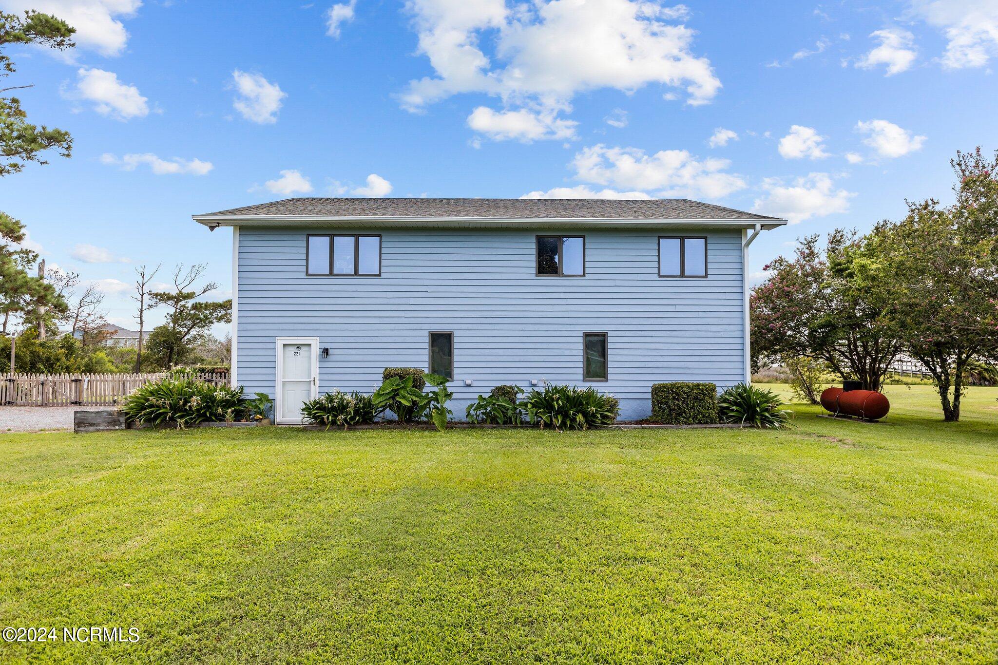 221 Lawrence Road Property Photo 20