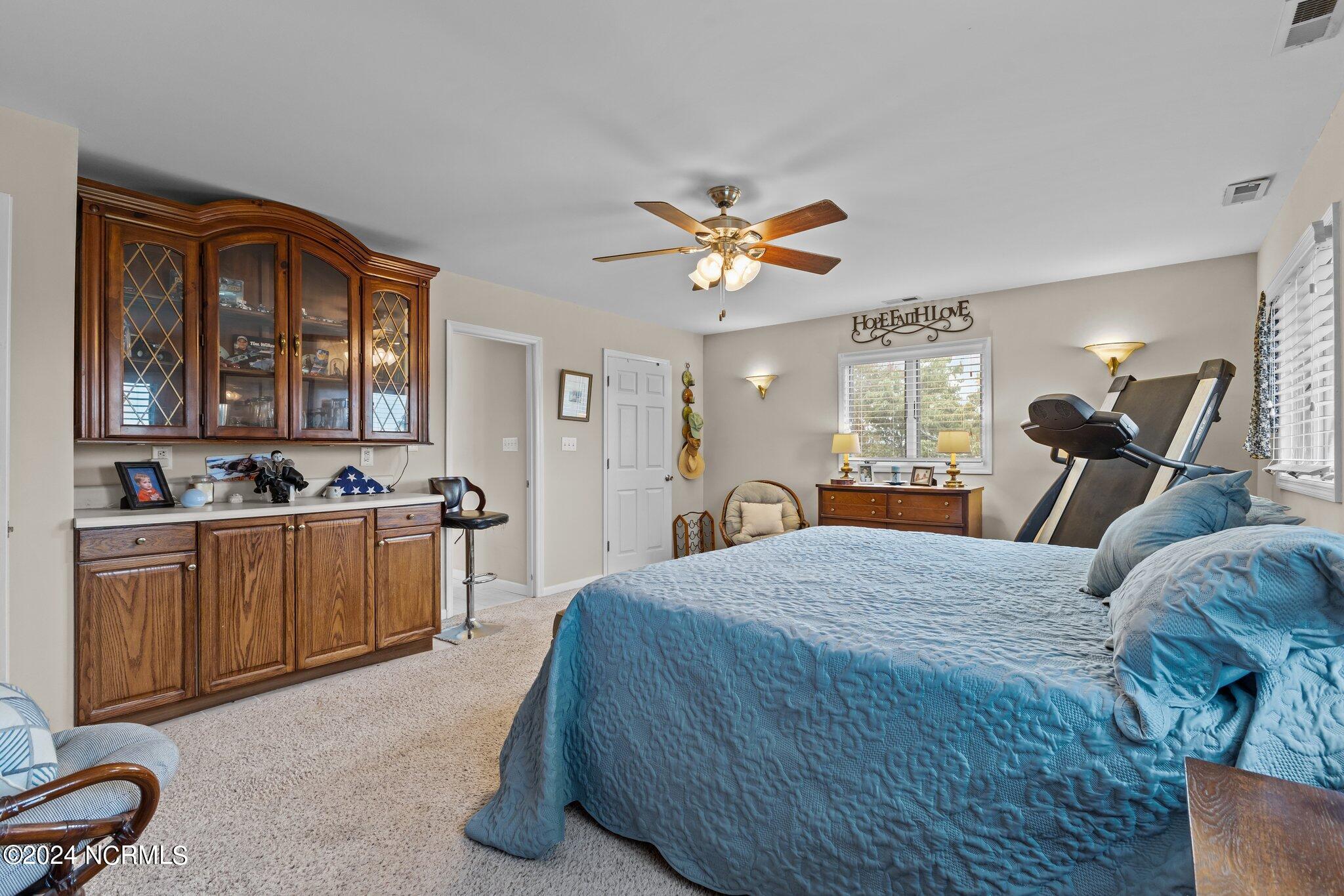 221 Lawrence Road Property Photo 40