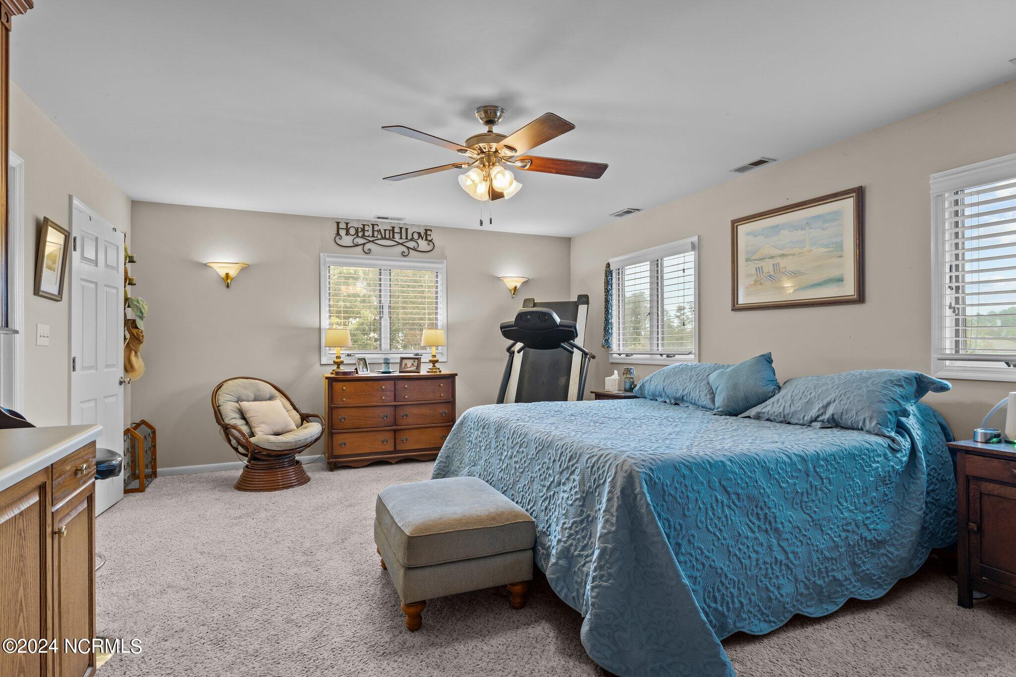 221 Lawrence Road Property Photo 41