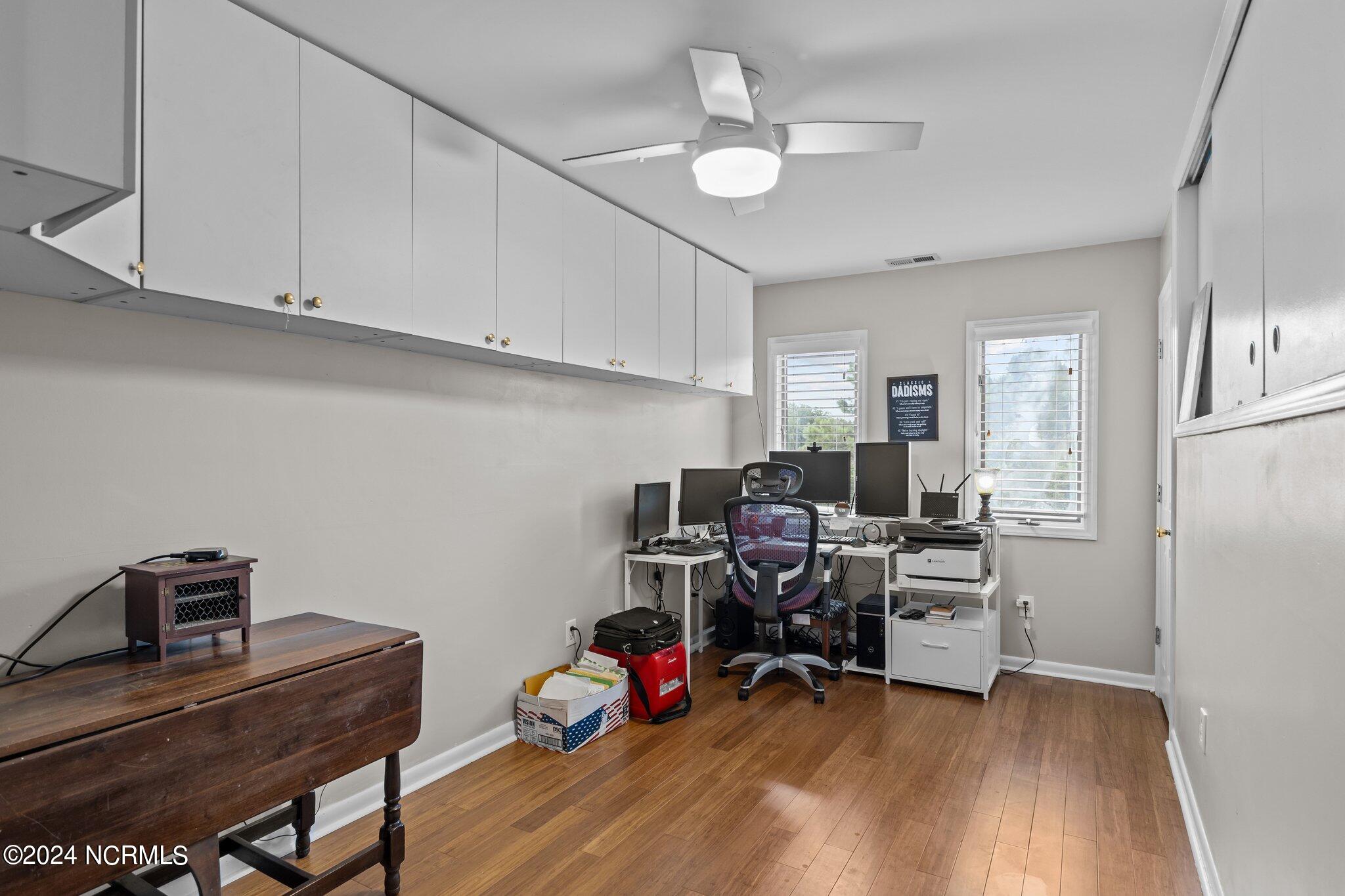 221 Lawrence Road Property Photo 47