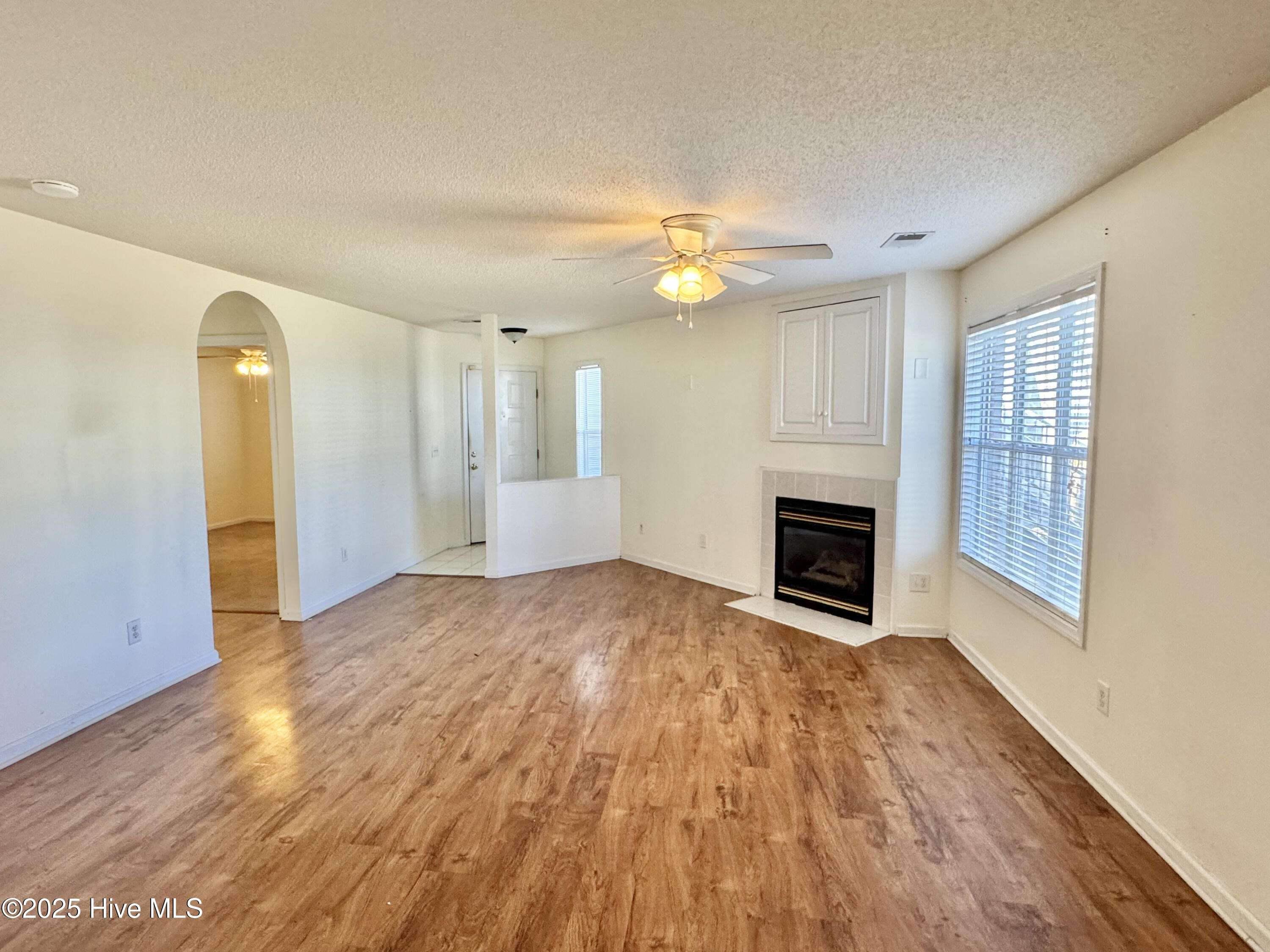 4140 Breezewood Drive 103 Property Photo 3