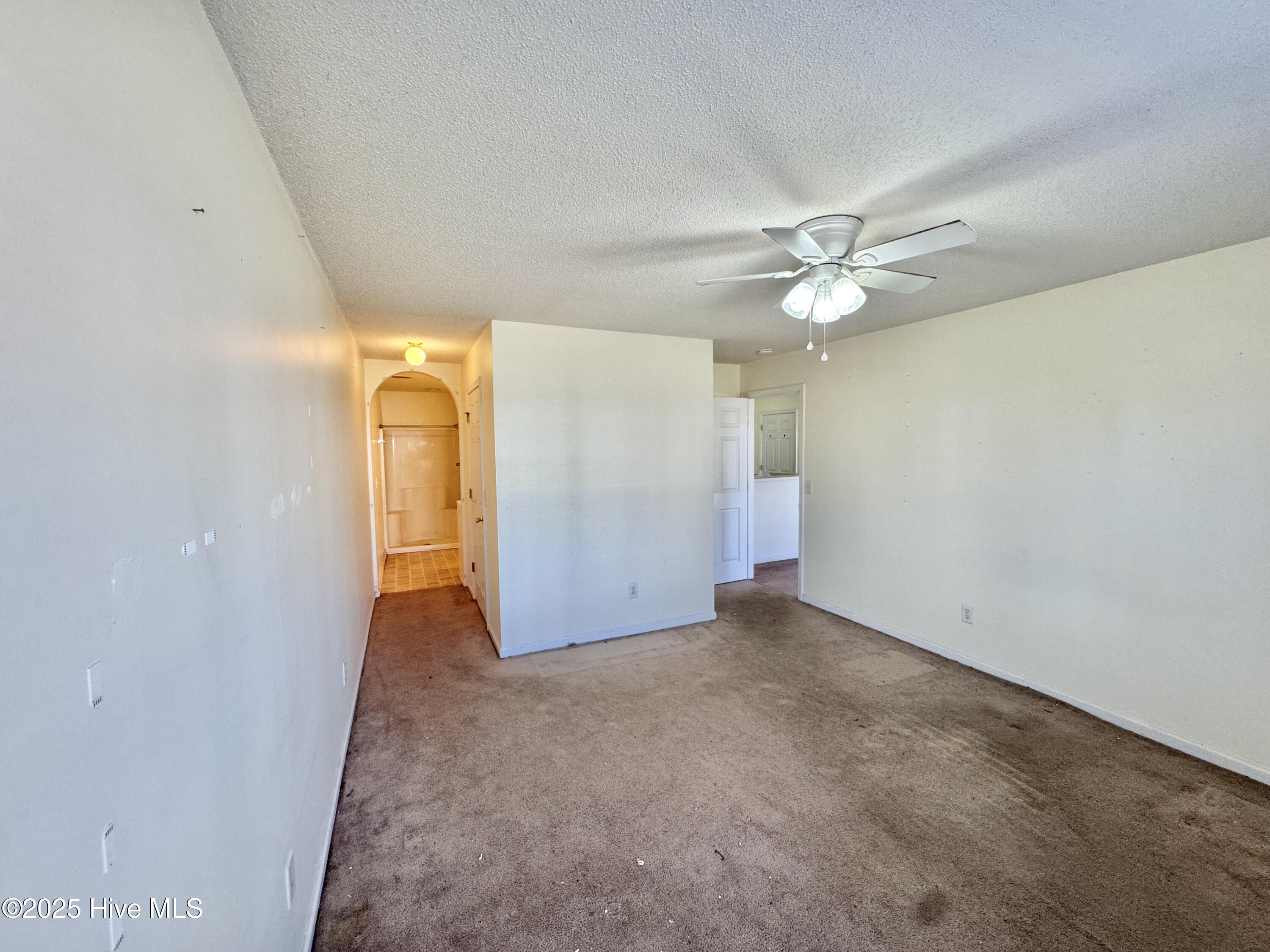 4140 Breezewood Drive 103 Property Photo 9