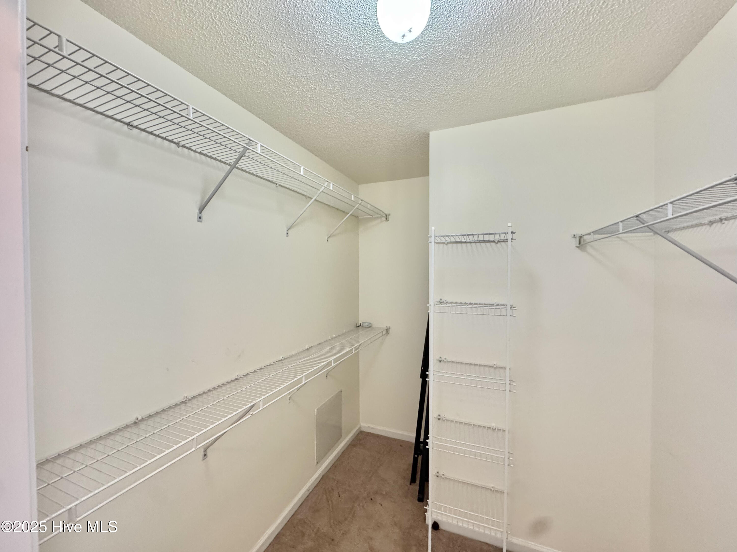 4140 Breezewood Drive 103 Property Photo 11