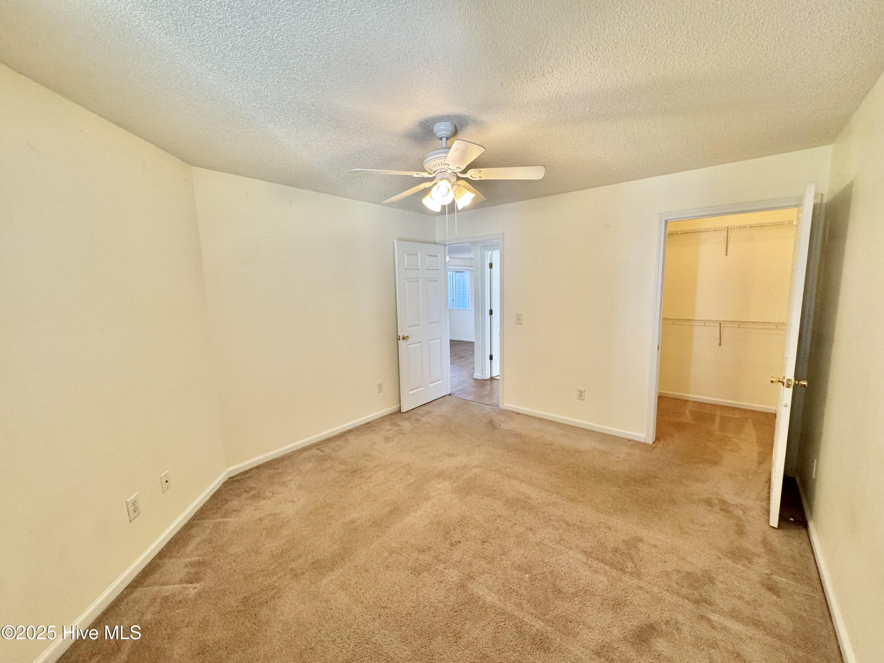 4140 Breezewood Drive 103 Property Photo 12