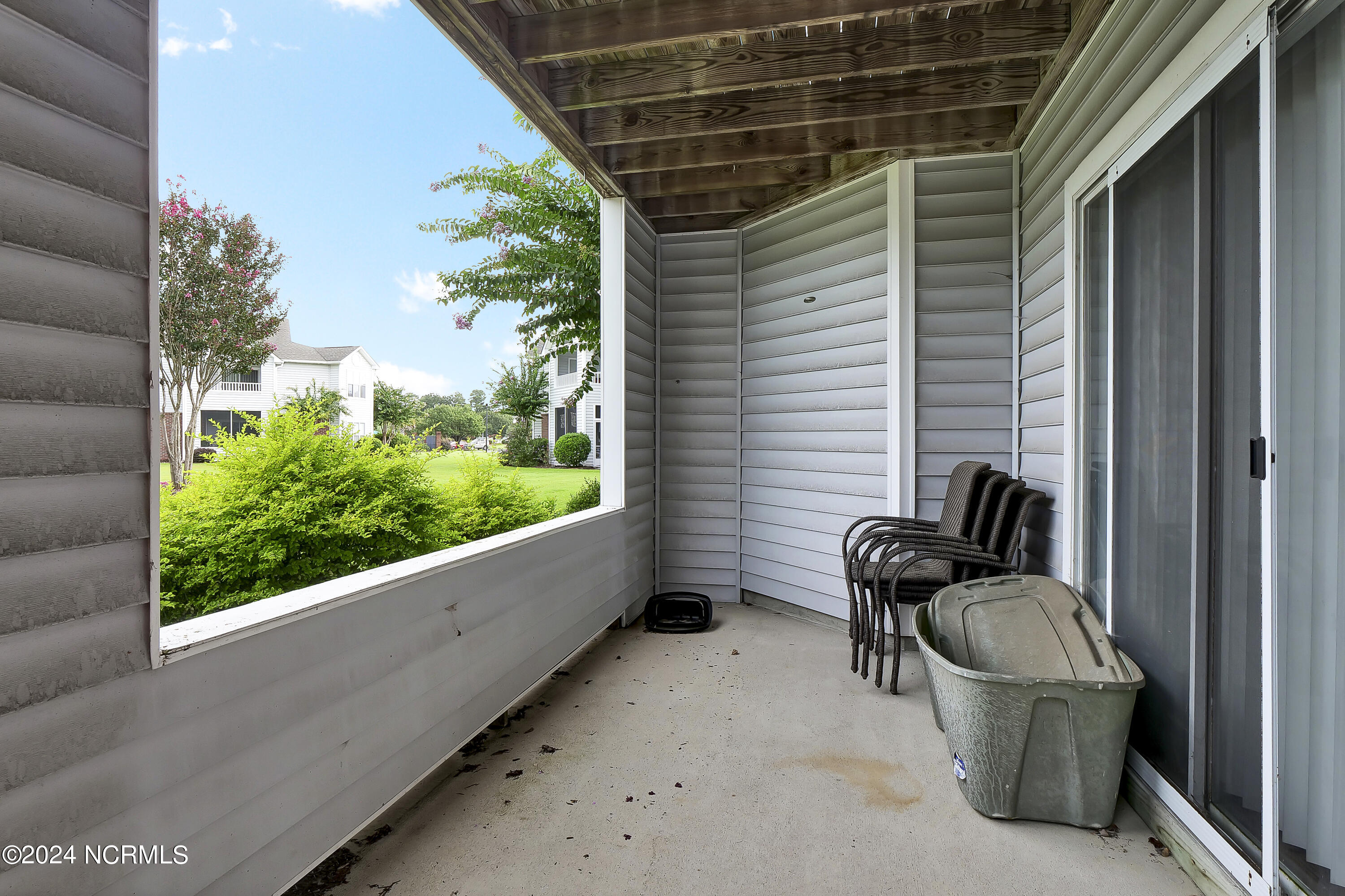 4140 Breezewood Drive 103 Property Photo 47