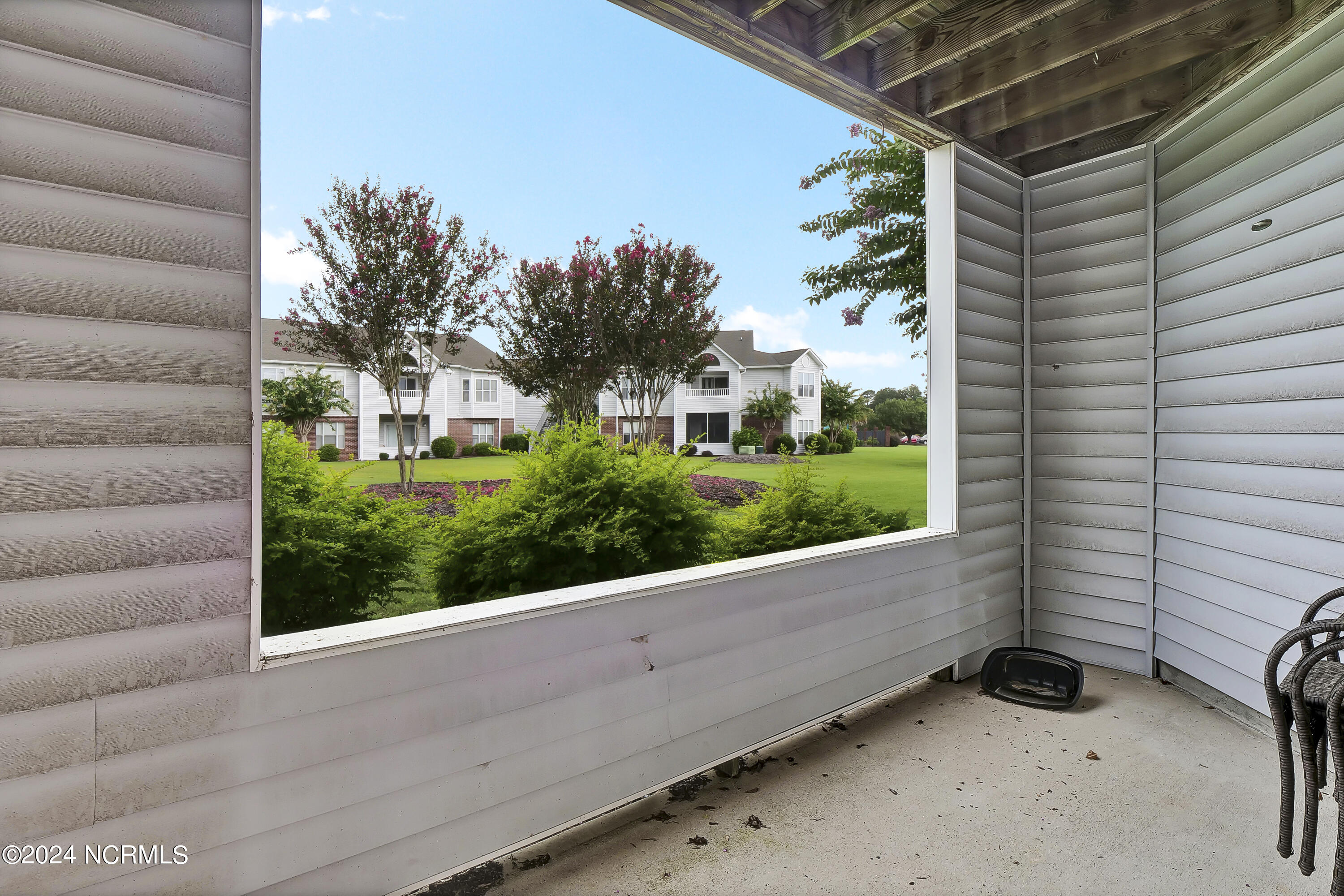 4140 Breezewood Drive 103 Property Photo 48