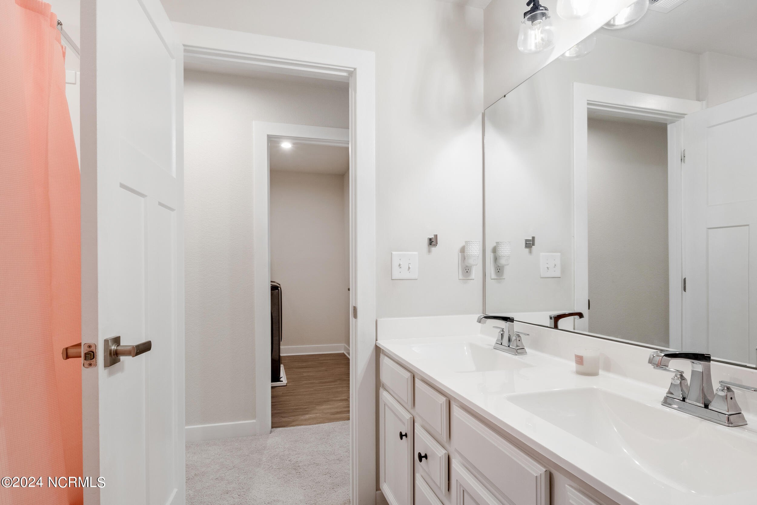 109 Steppeside Lane Property Photo 46