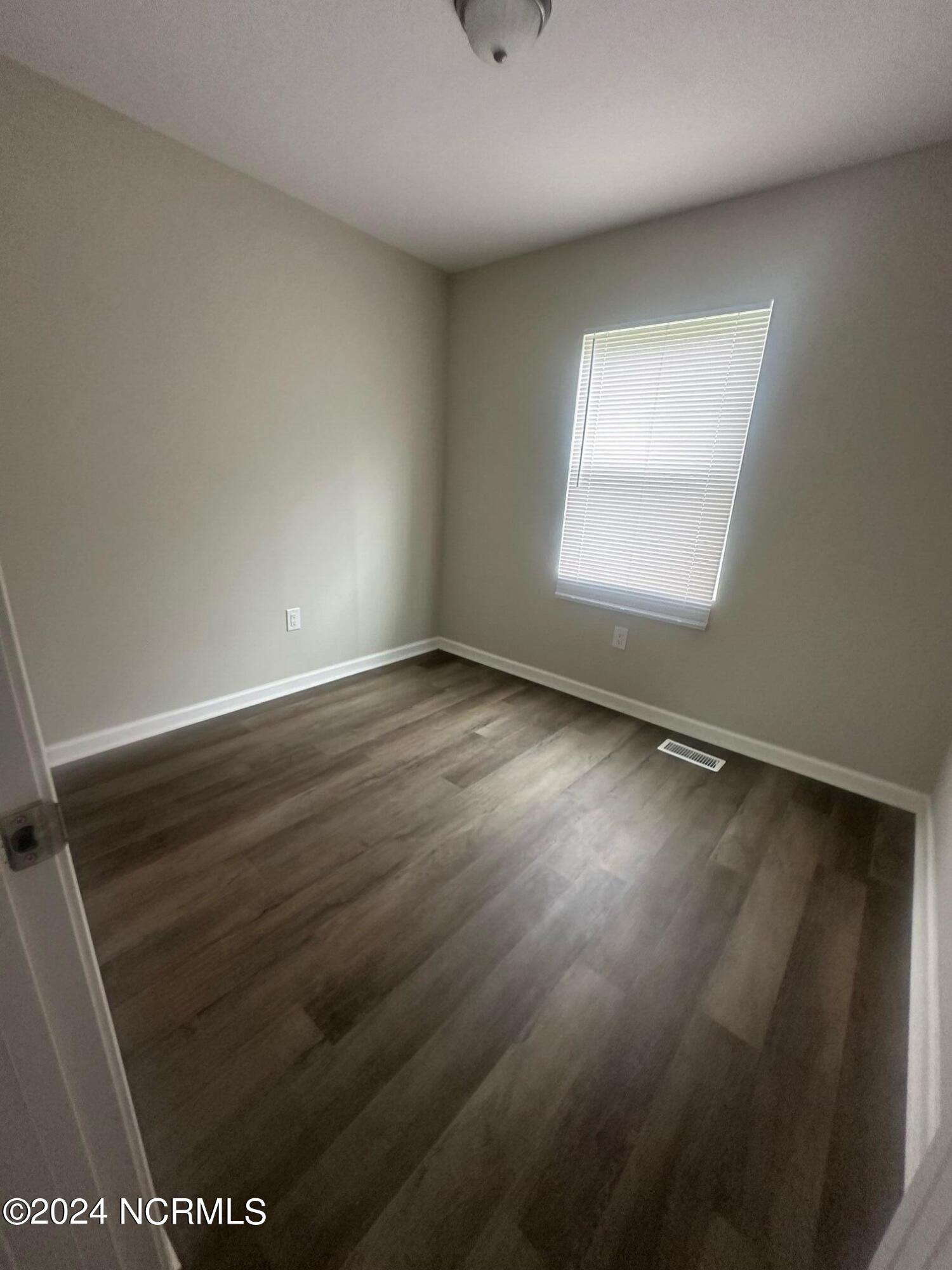 1600 Robert Avenue Property Photo 11