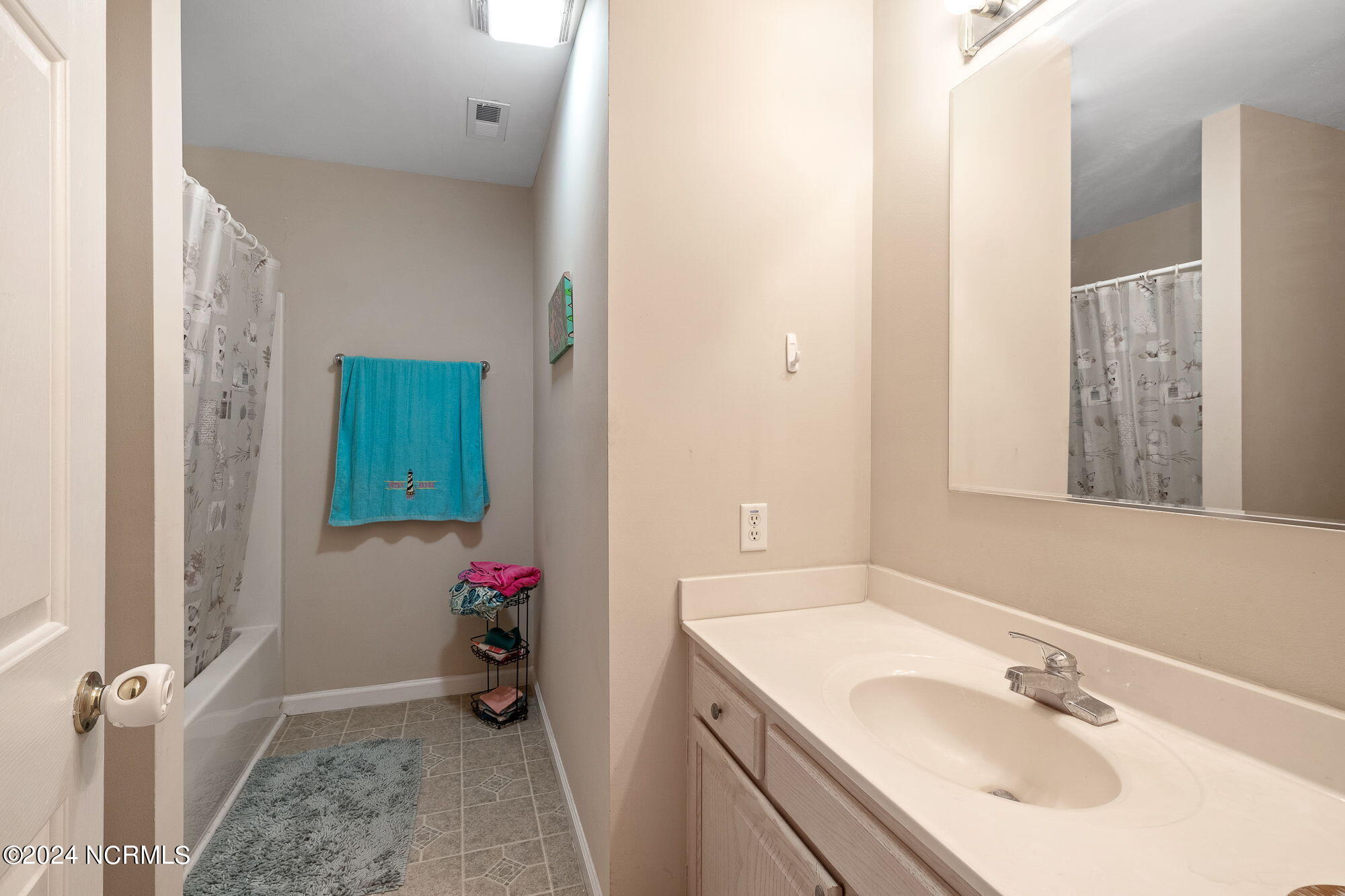 107 Shady Lane Property Photo 13