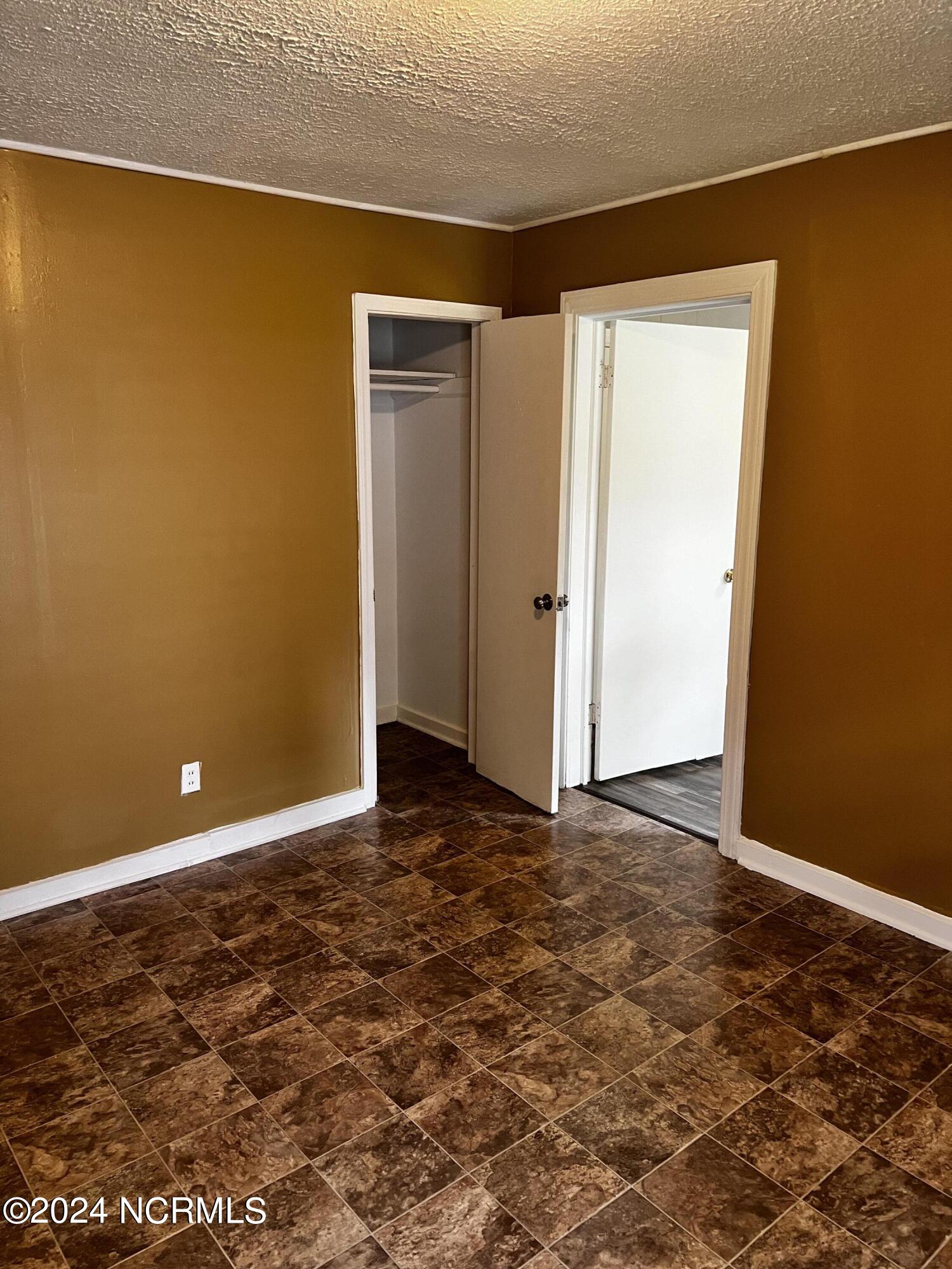 407 Winesett Circle Property Photo 24
