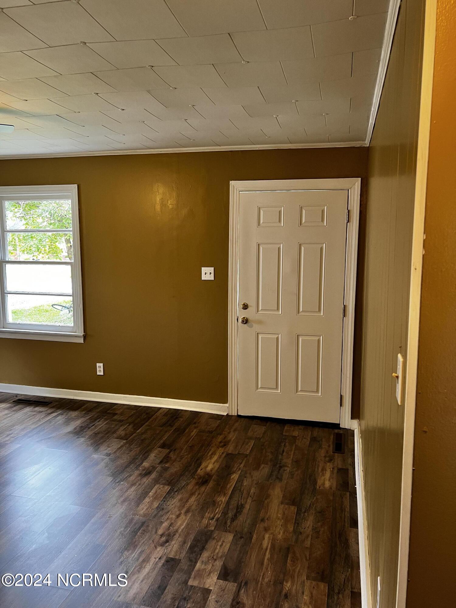407 Winesett Circle Property Photo 32