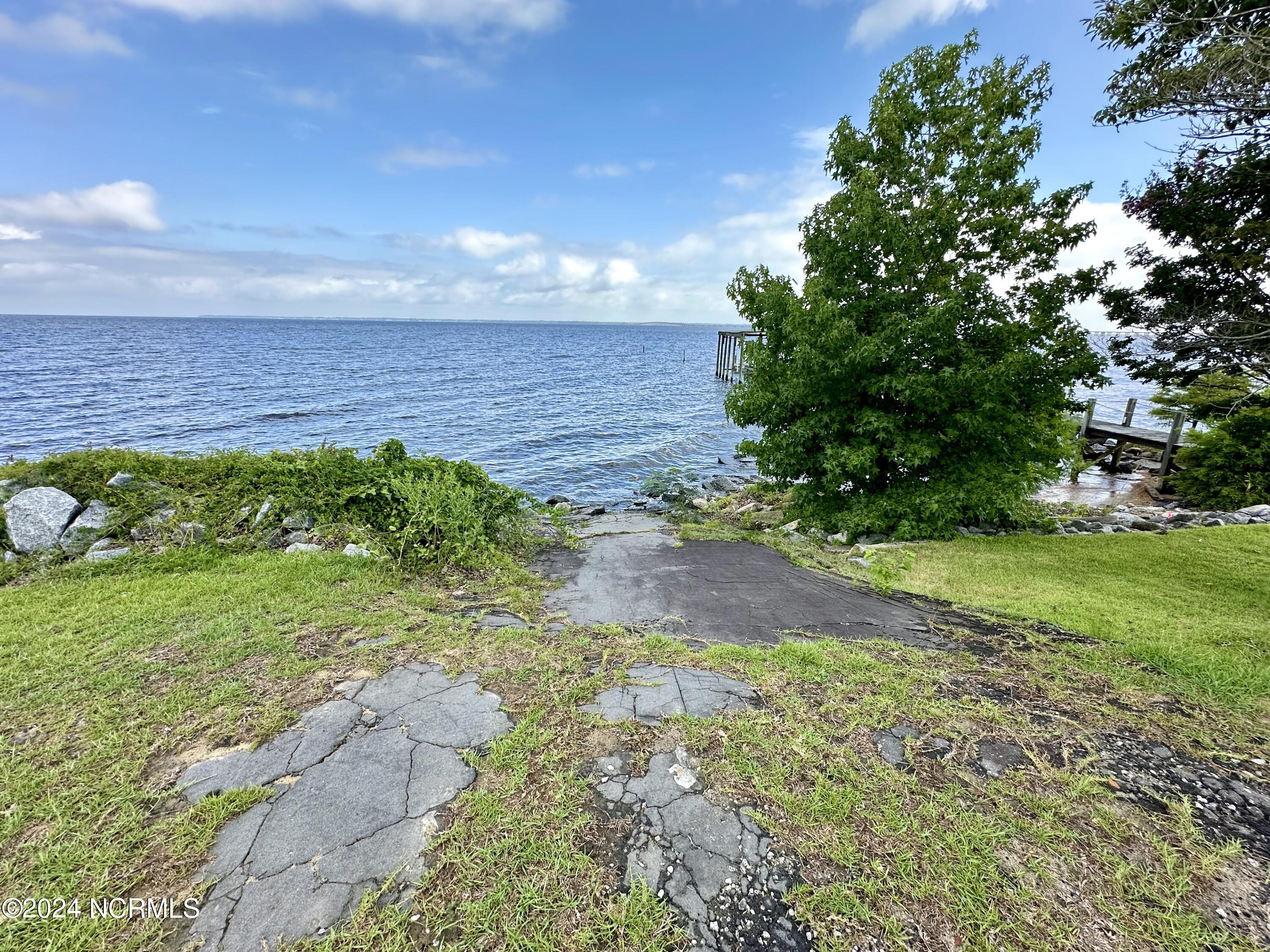 777 Arnolds Beach Road Property Photo 4
