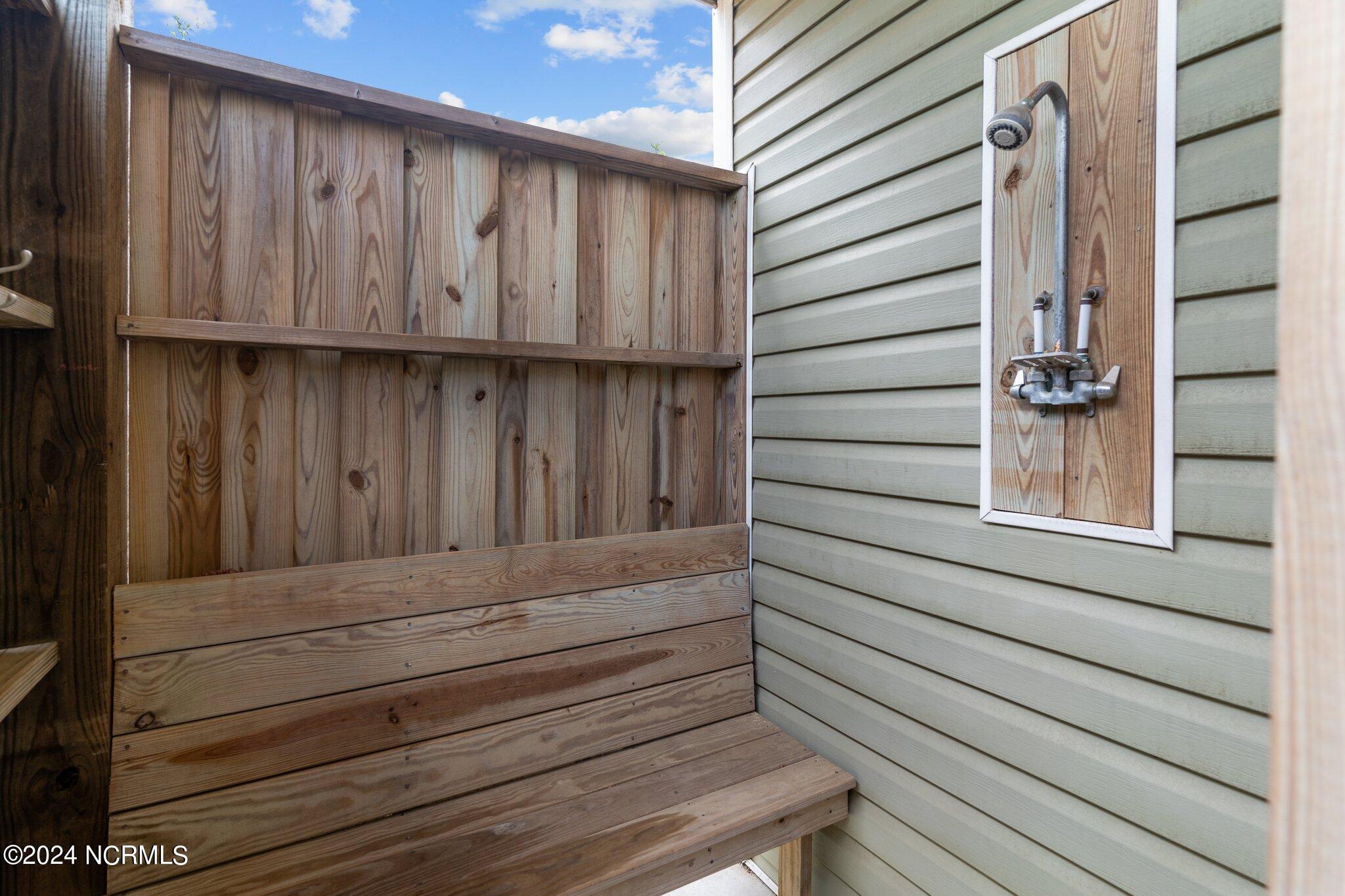 121 Nw 17th Street Property Photo 32