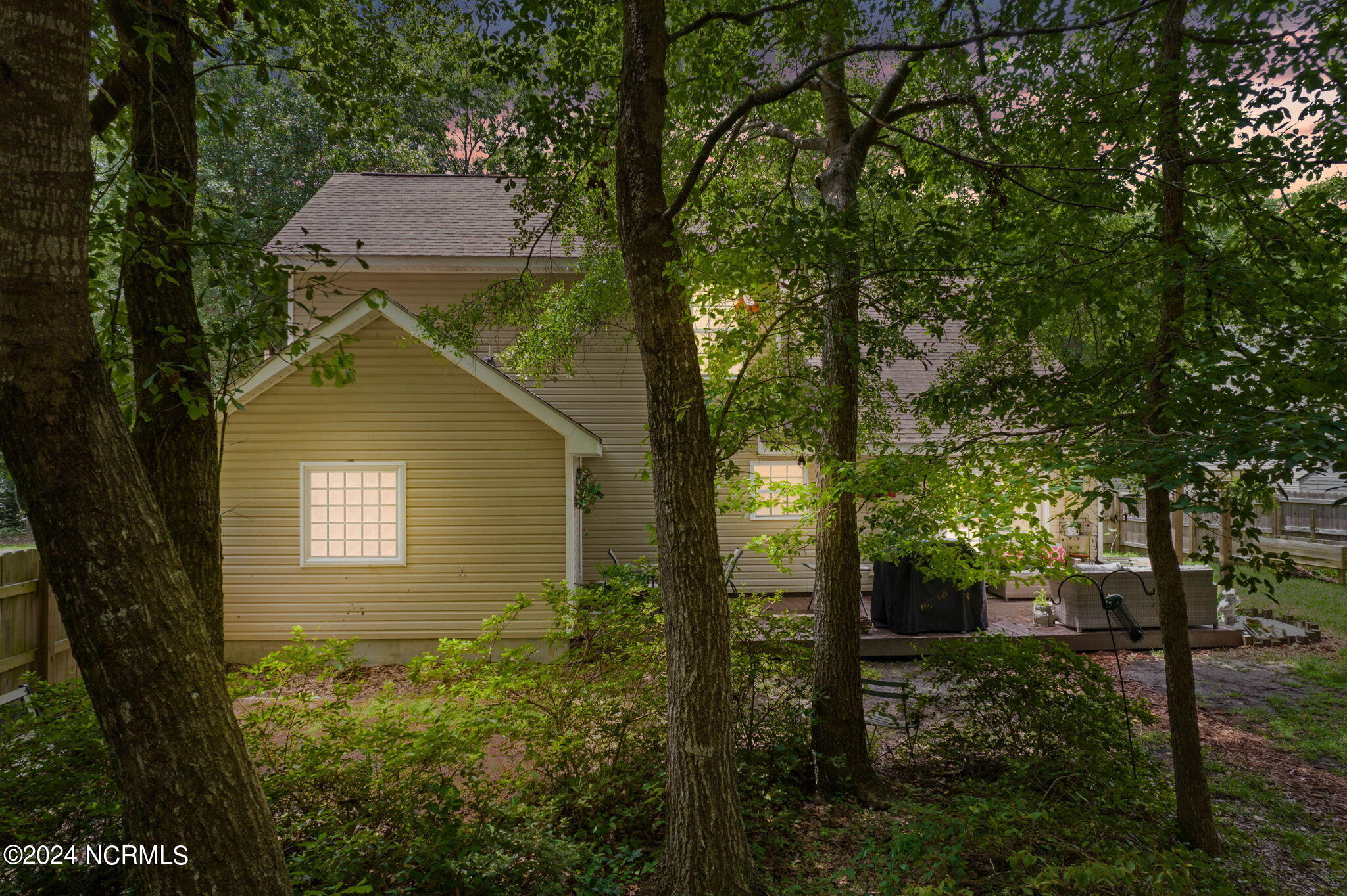 1360 Sweetwater Lane Property Photo 4