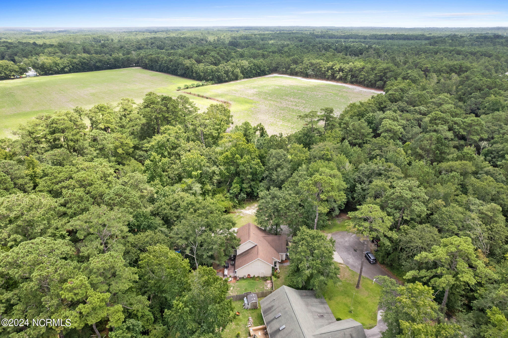 1360 Sweetwater Lane Property Photo 33