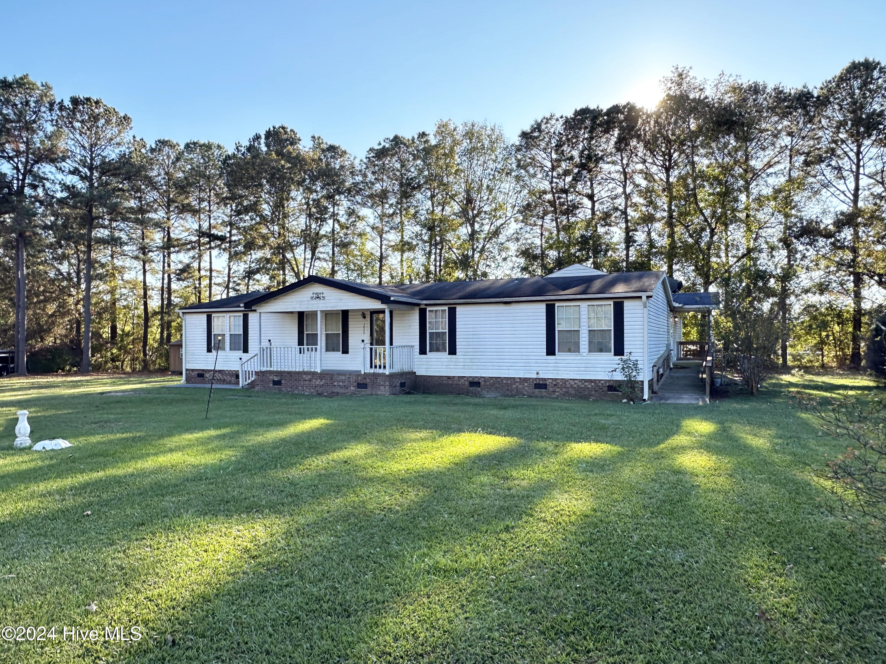 1629 Blacksmith Circle Property Photo 1