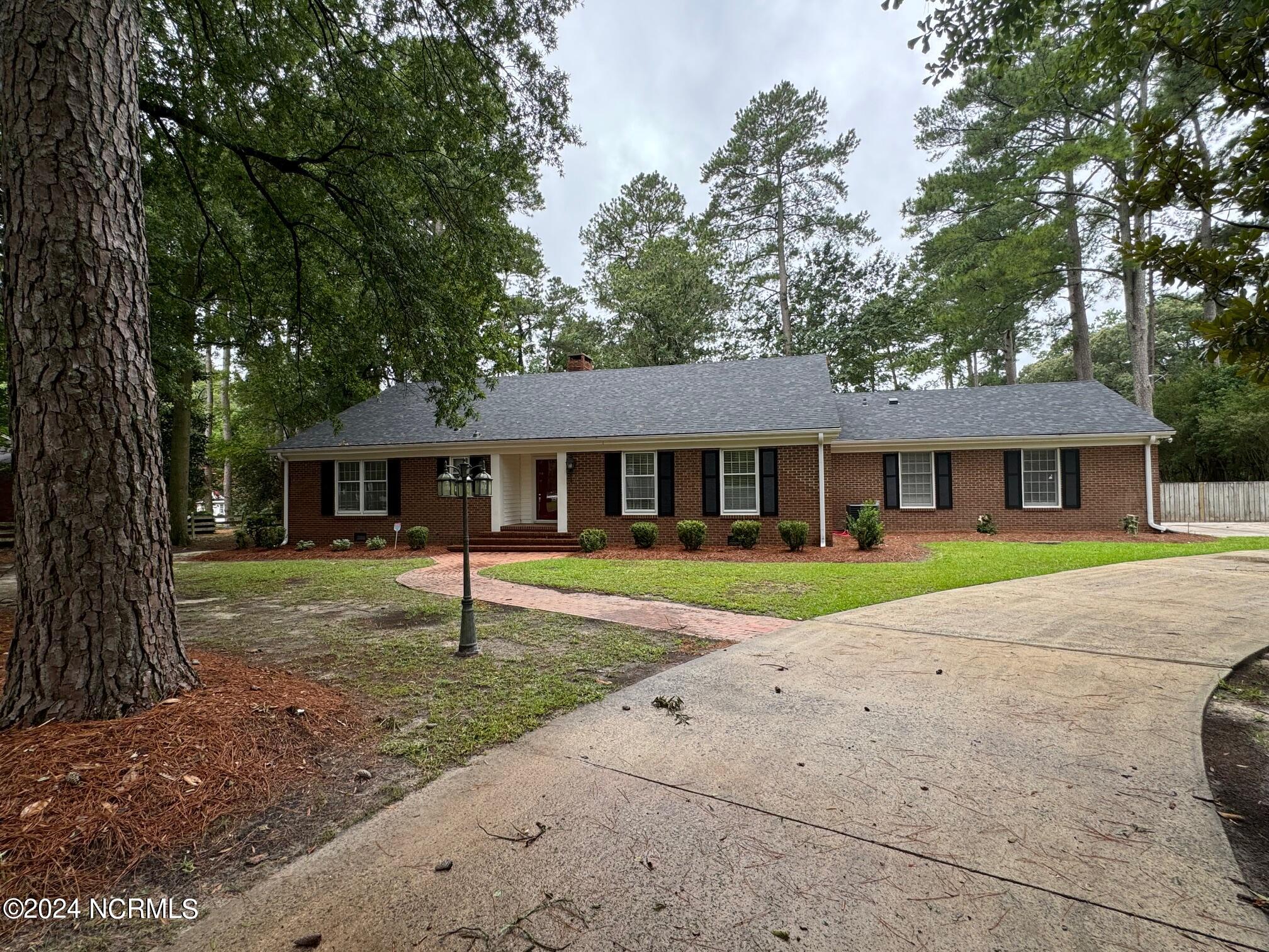 117 Tomahawk Trail Property Photo 1