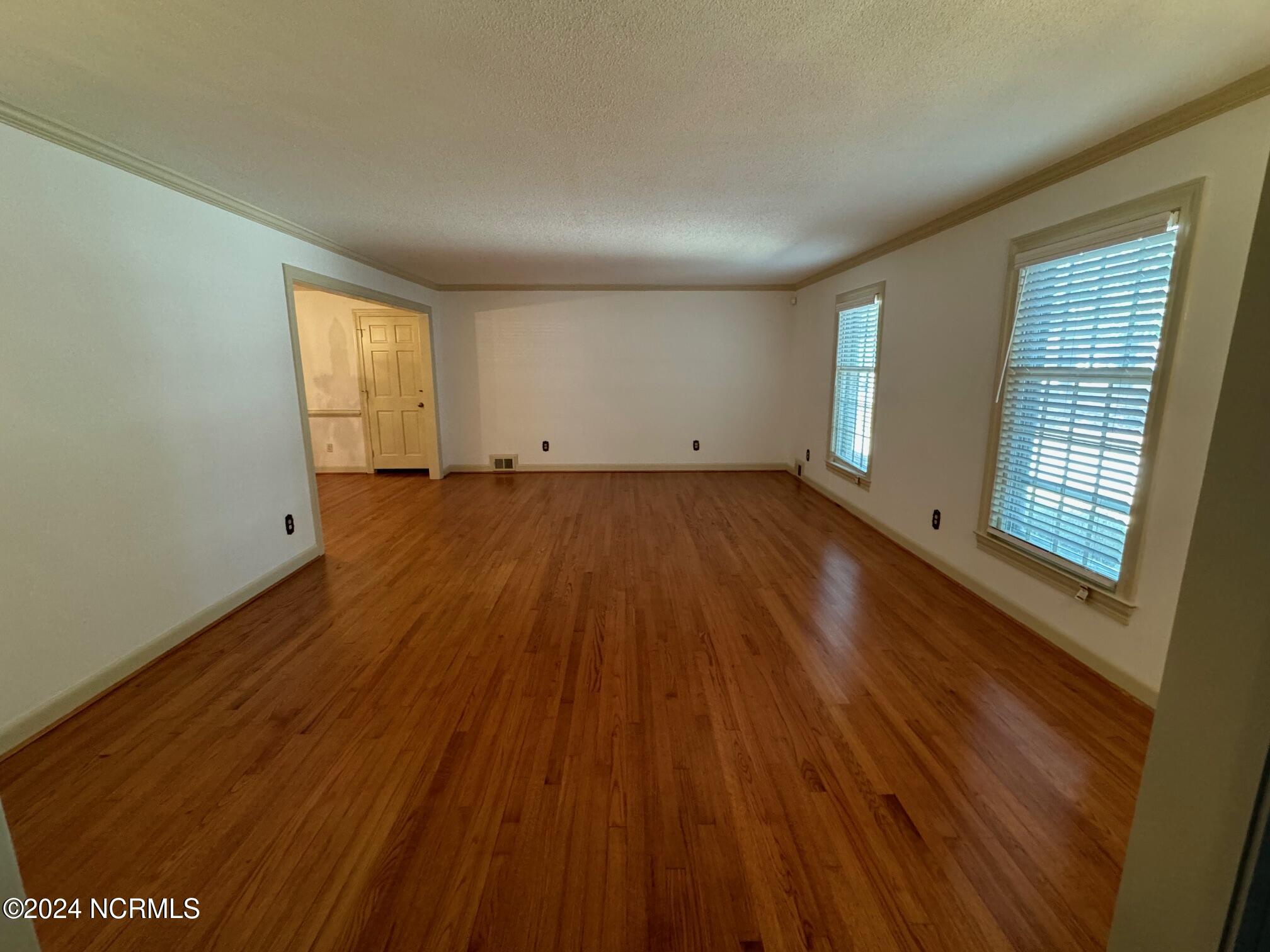 117 Tomahawk Trail Property Photo 6