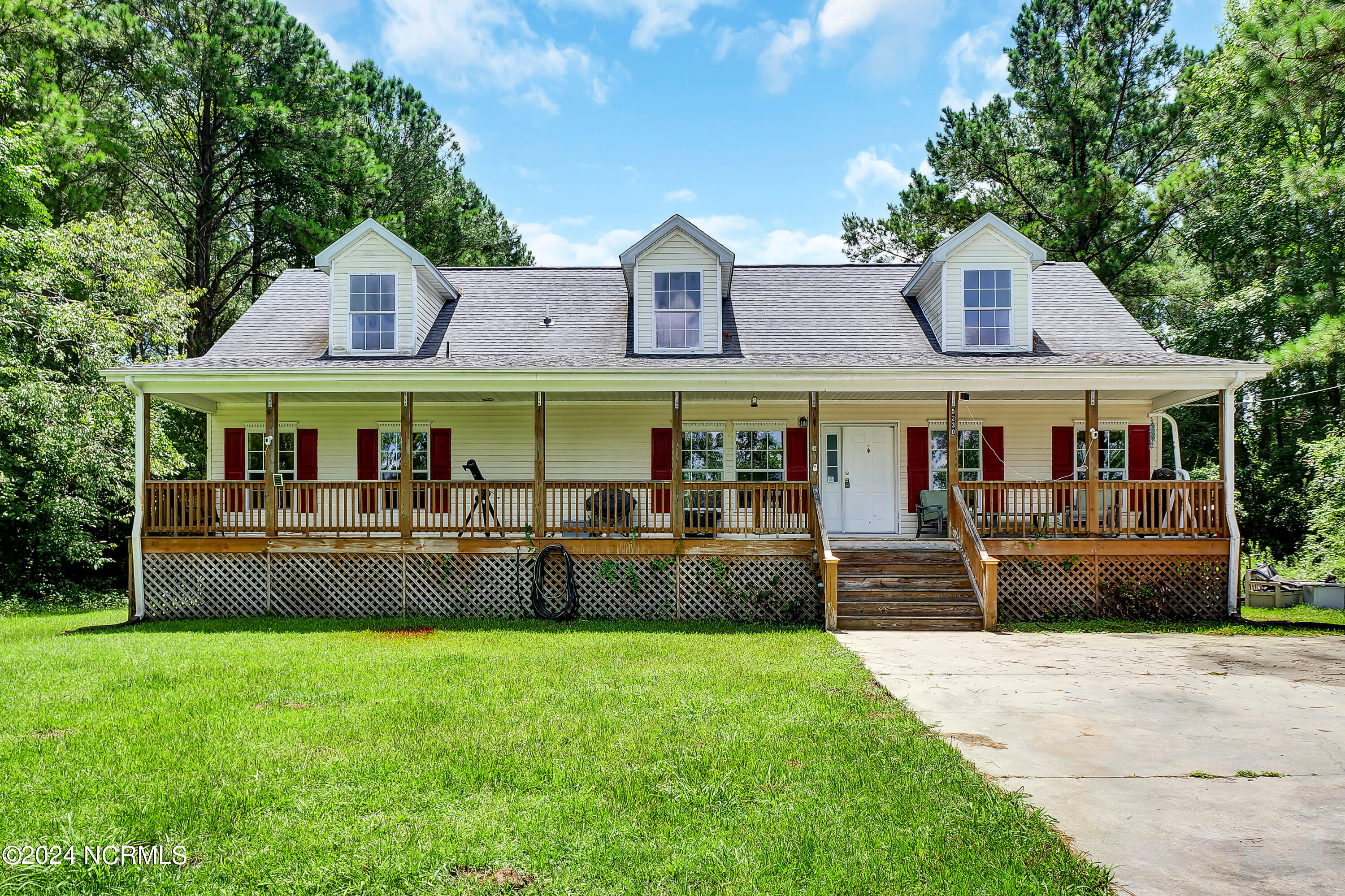 5230 Adams Creek Road Property Photo 1