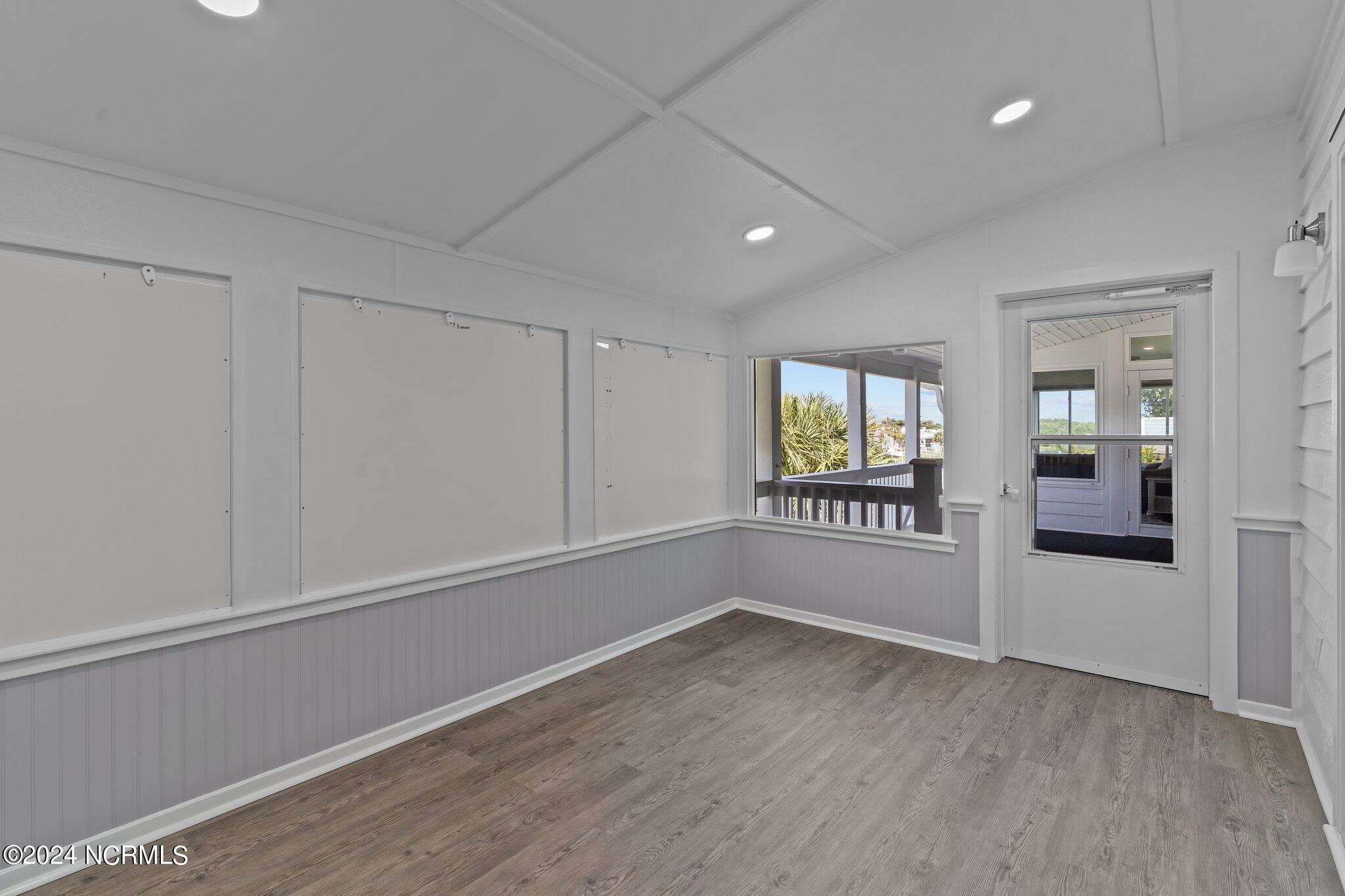 217 Gazebo Court Property Photo 30