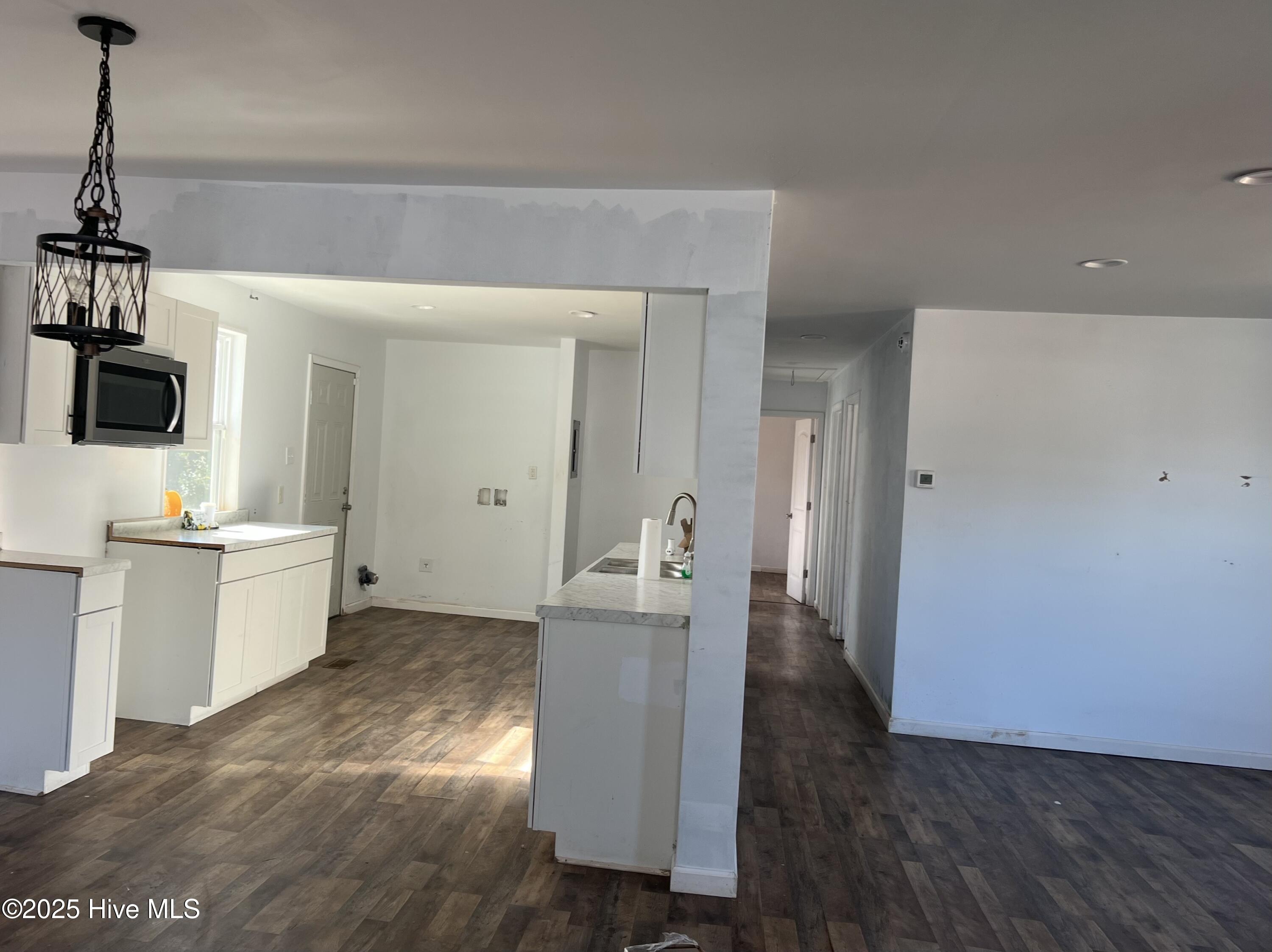 502 Seminole Trail Property Photo 8