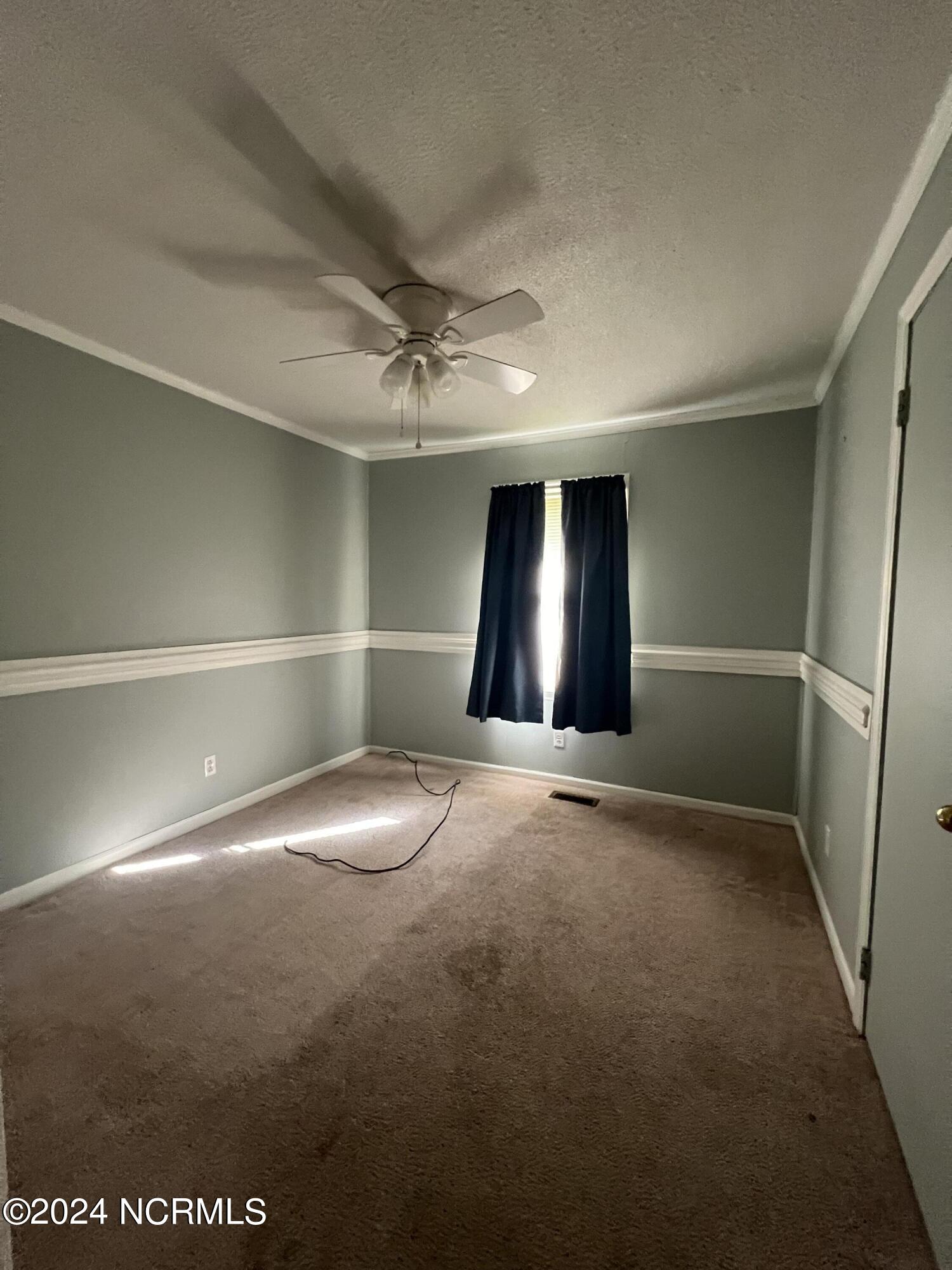 403 Clemmons Street Property Photo 6