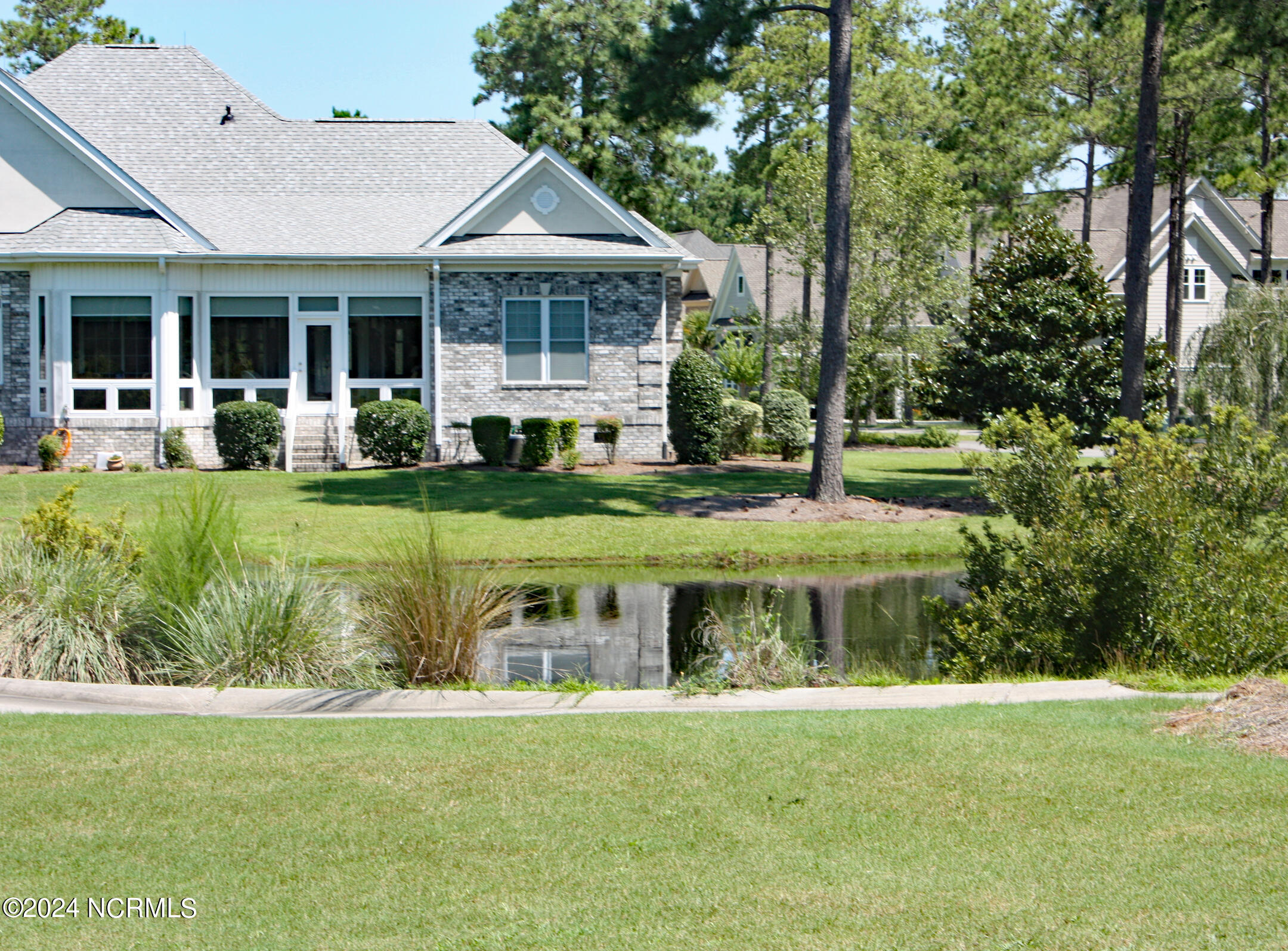 6552 Annesbrook Place Property Photo 4