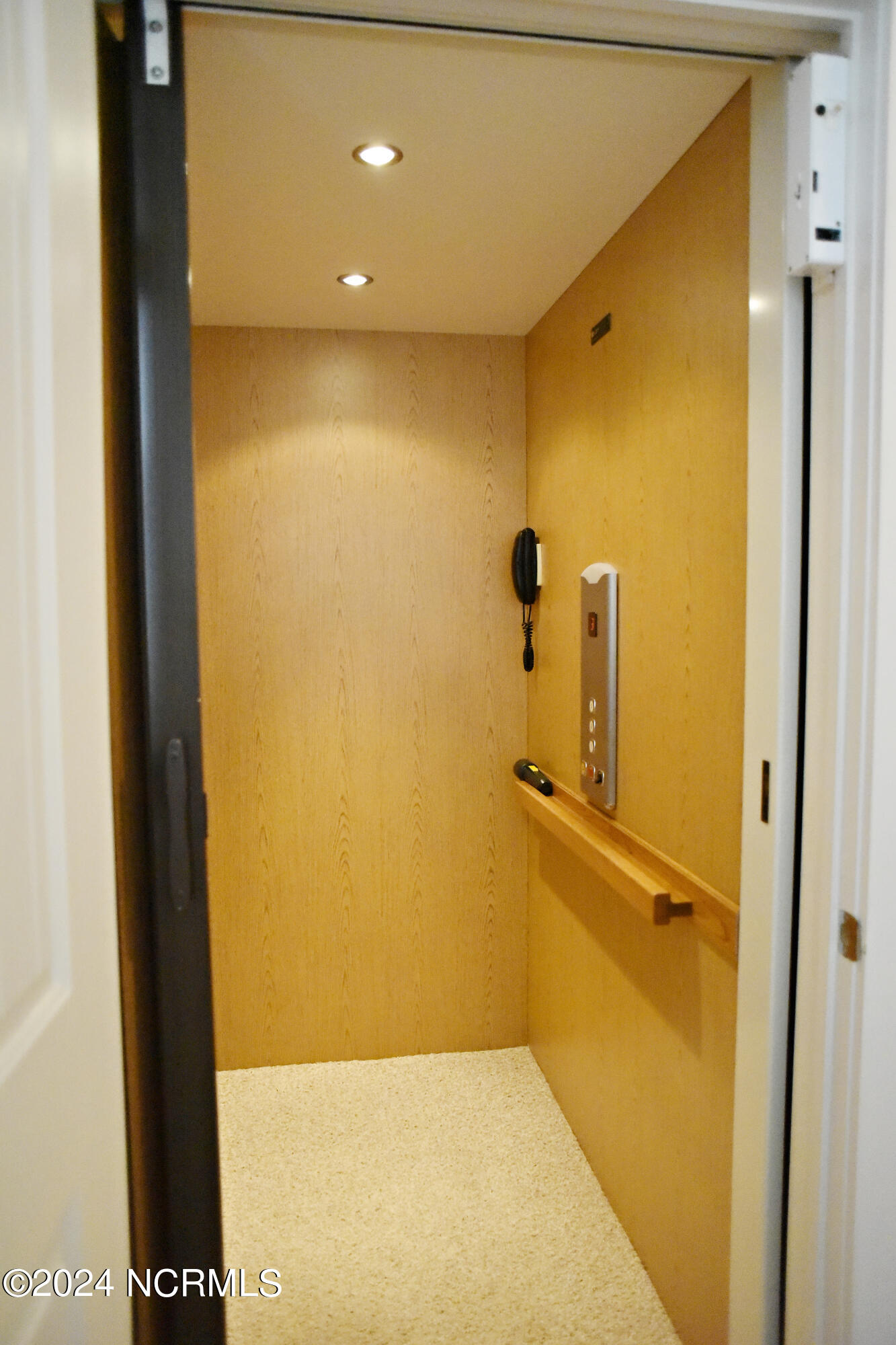 206 Mimosa Drive Property Photo 43