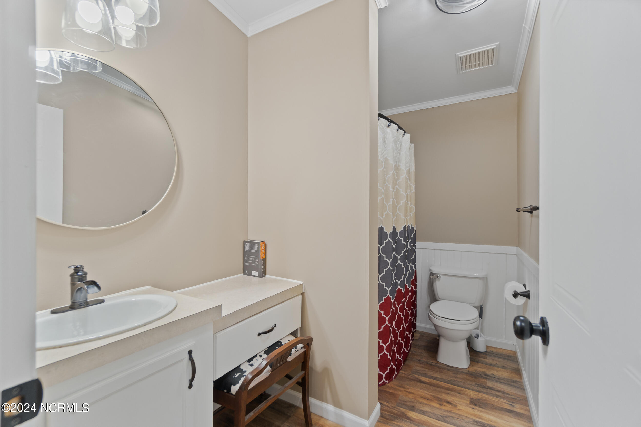 112 Crestwood Drive Property Photo 10