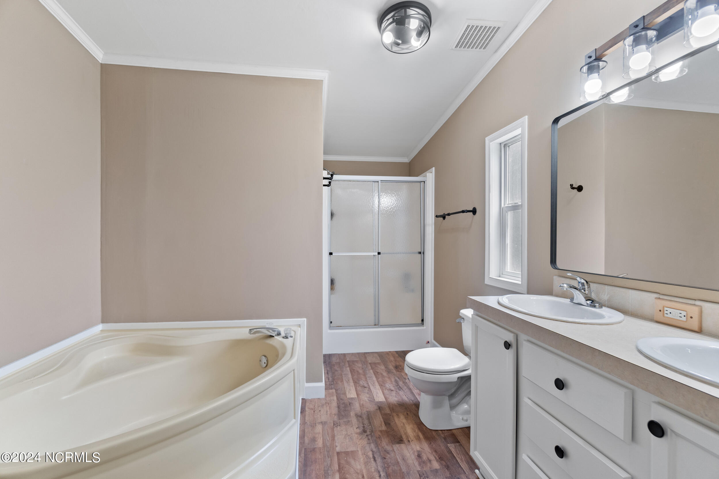 112 Crestwood Drive Property Photo 19