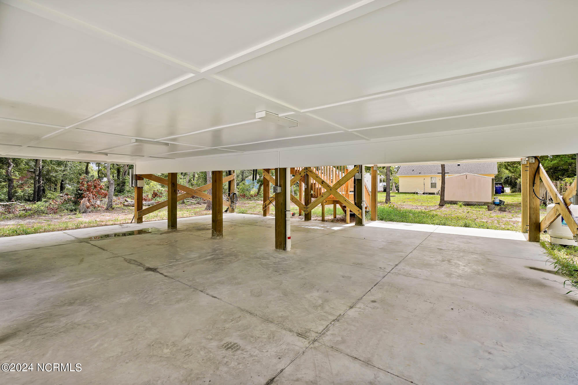136 N Middleton Avenue Property Photo 32