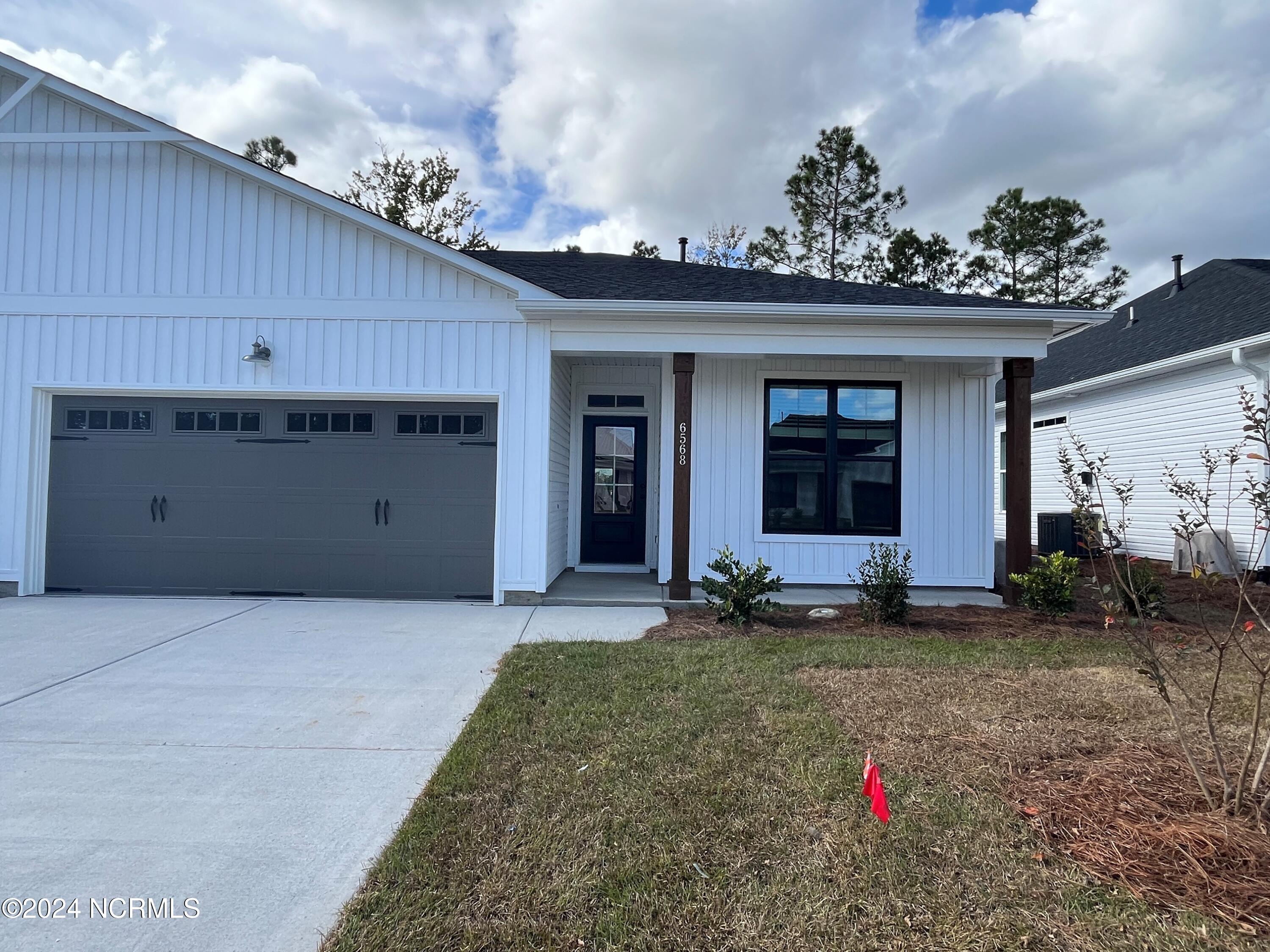 6568 Pinnacle Point Property Photo 1