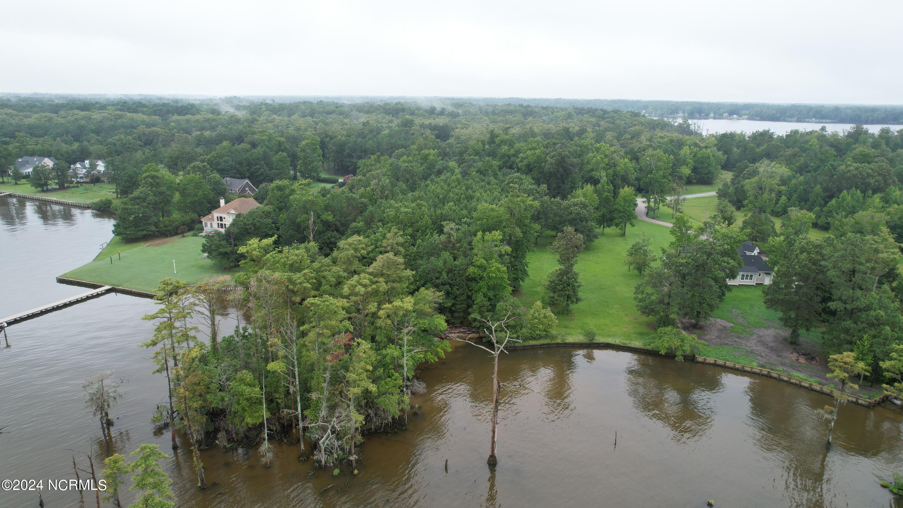 208 Osprey Drive Property Photo 4