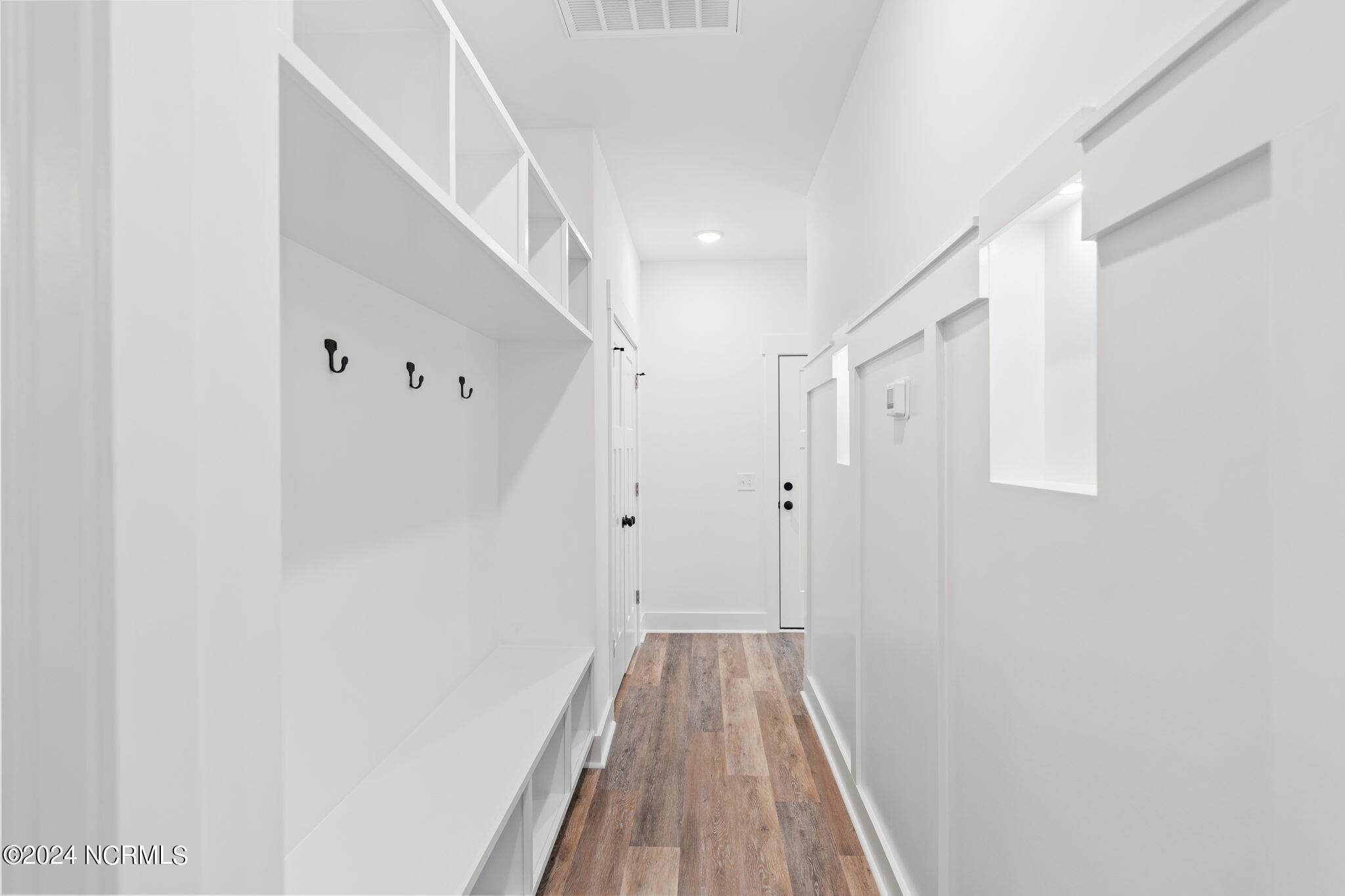 9220 Hutton Heights Way Property Photo 33