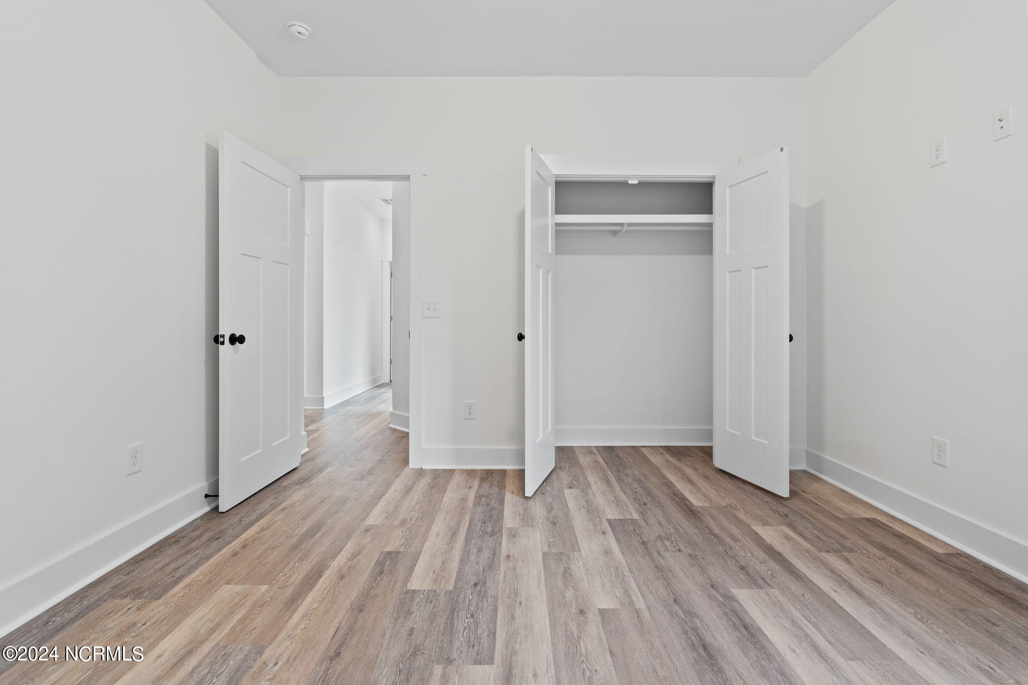 9220 Hutton Heights Way Property Photo 35