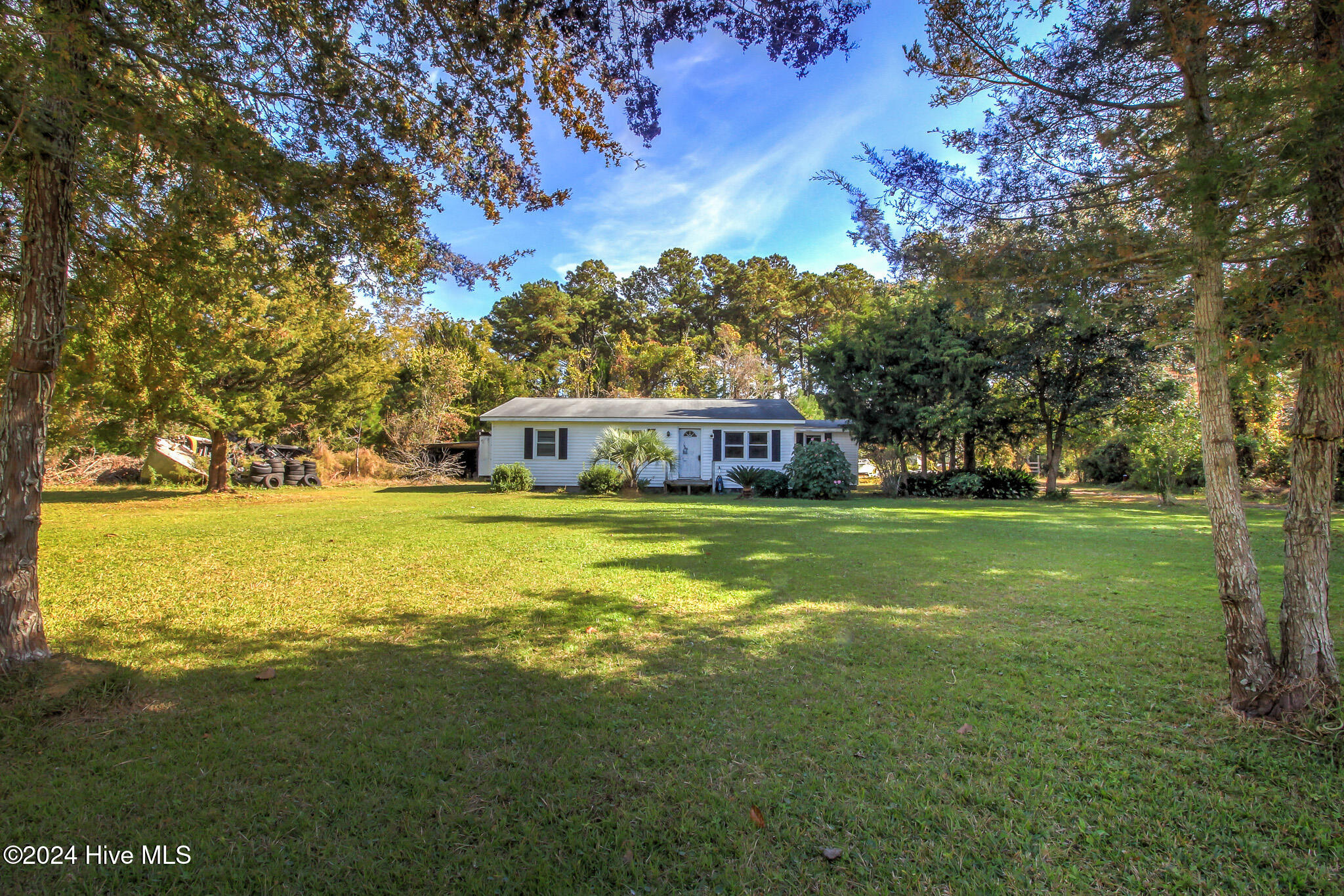 165 Polly Hill Road Property Photo 4