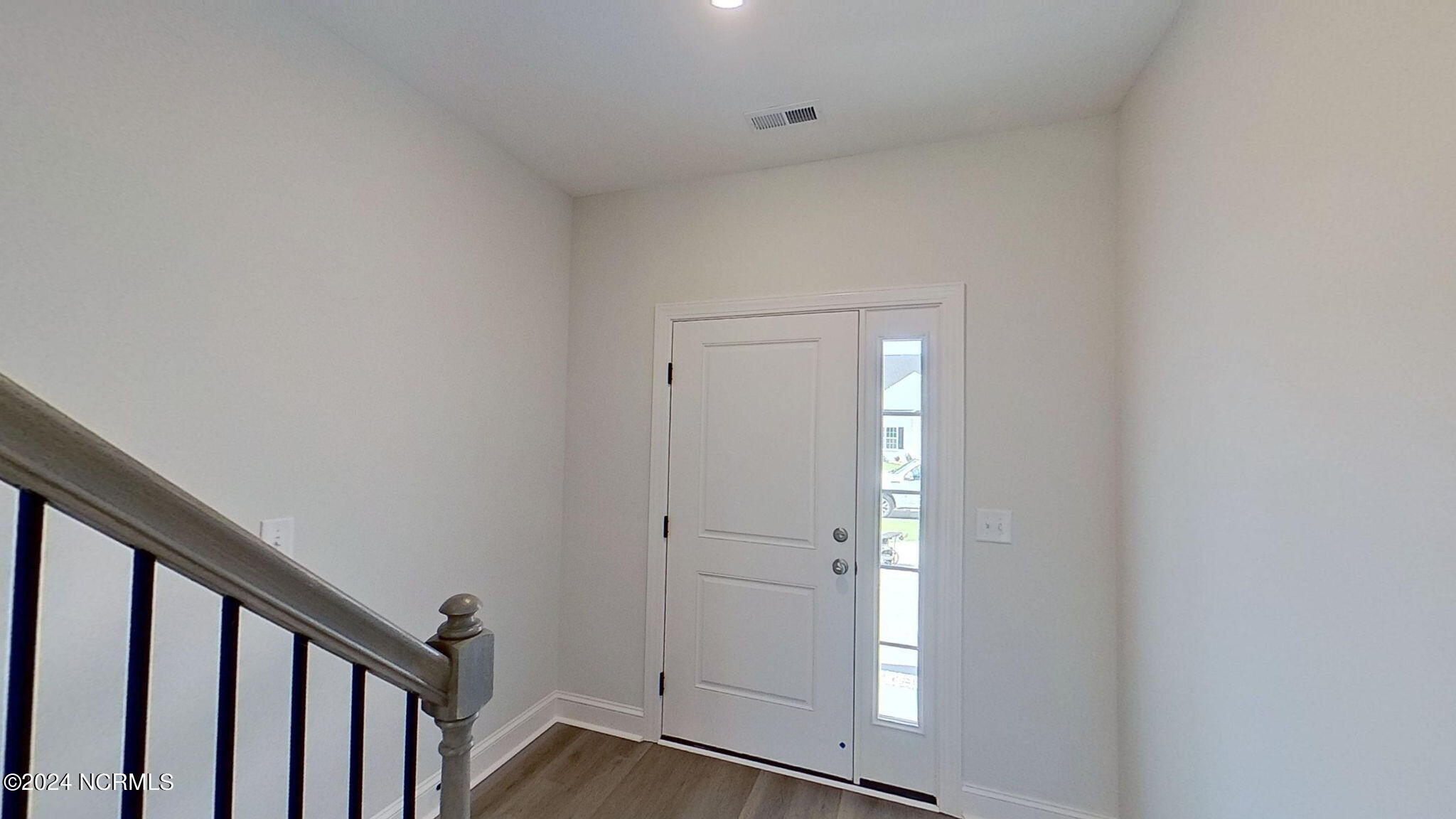 2204 Dartford Drive A Property Photo 2