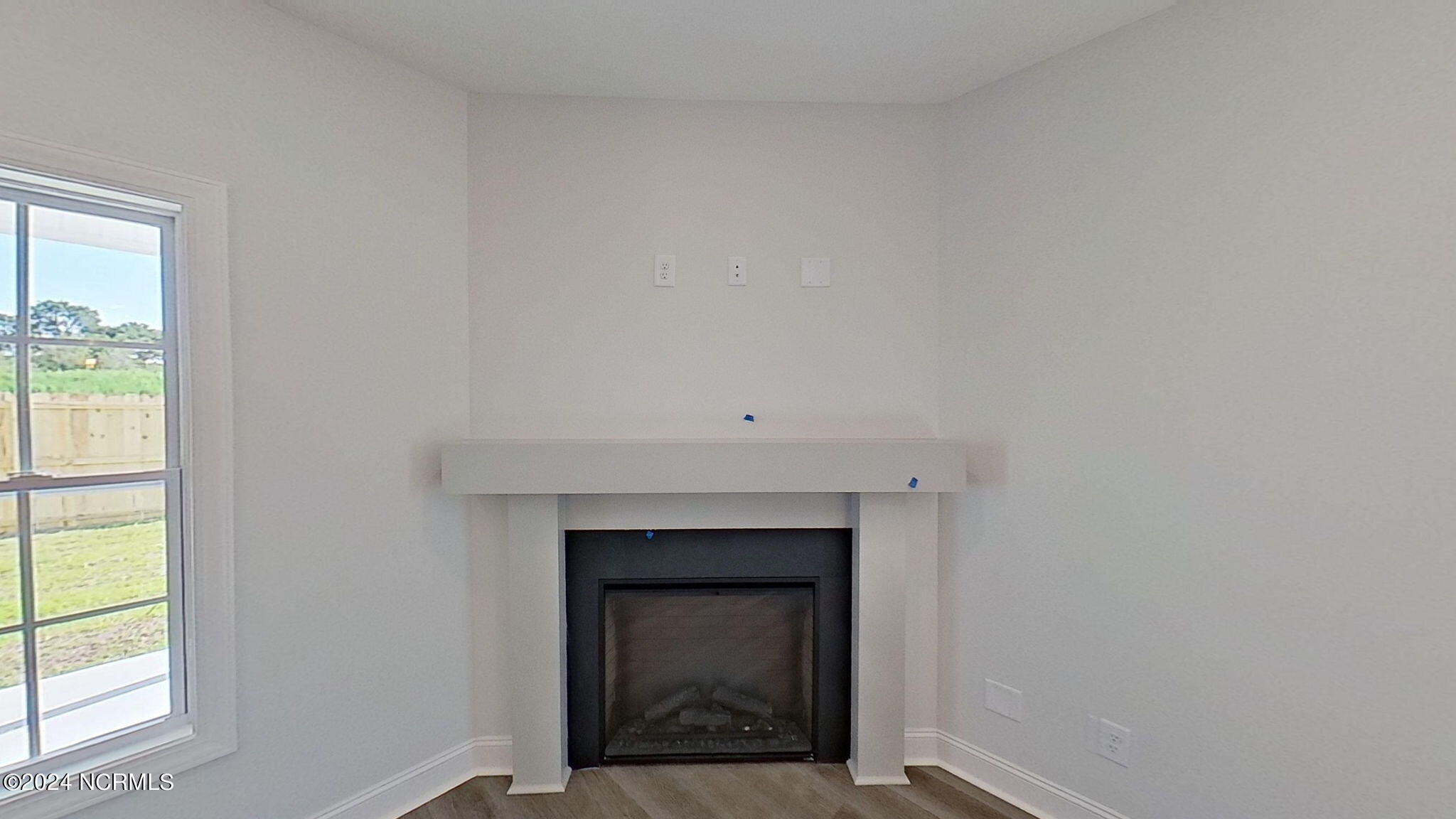 2204 Dartford Drive A Property Photo 5