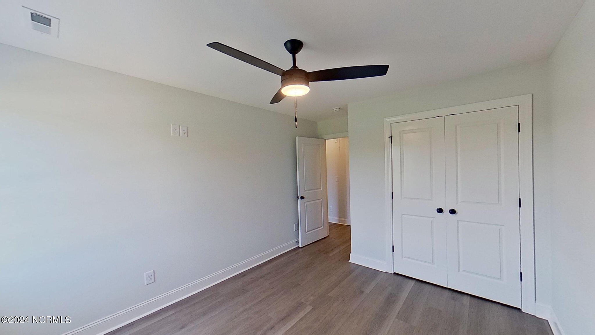 2204 Dartford Drive A Property Photo 19