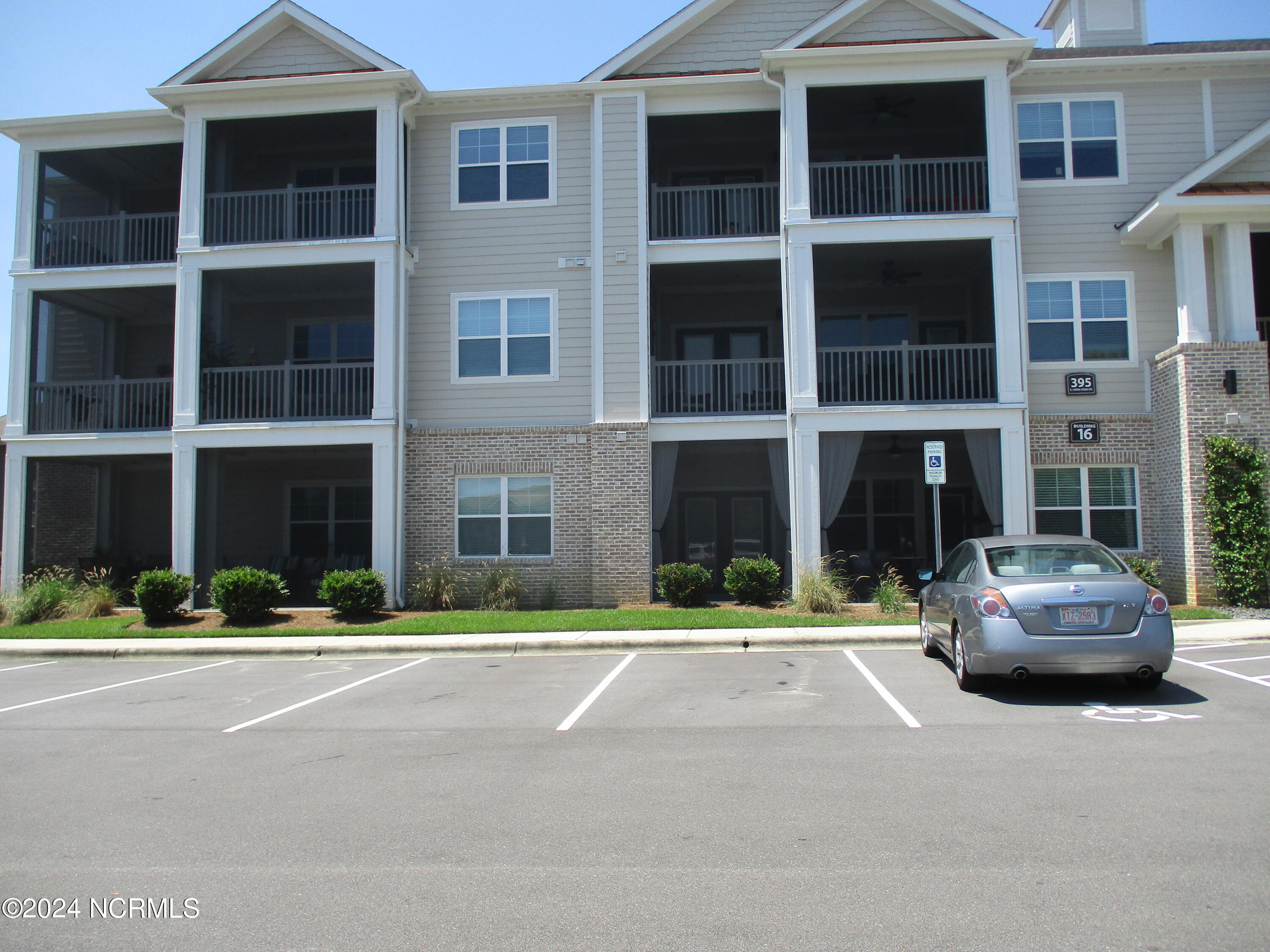 395 S Crow Creek Drive 1606 Property Photo 1