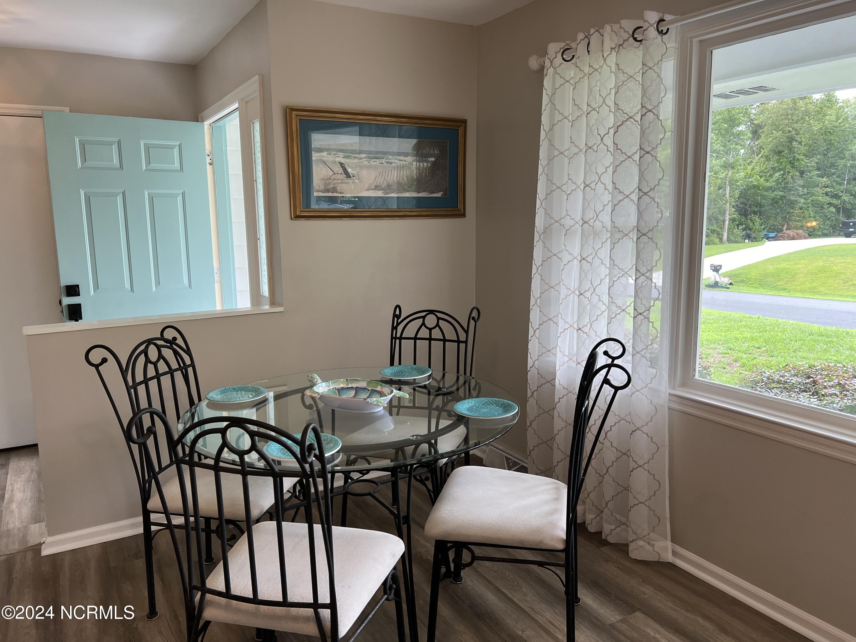 350 S Belvedere Drive Property Photo 5