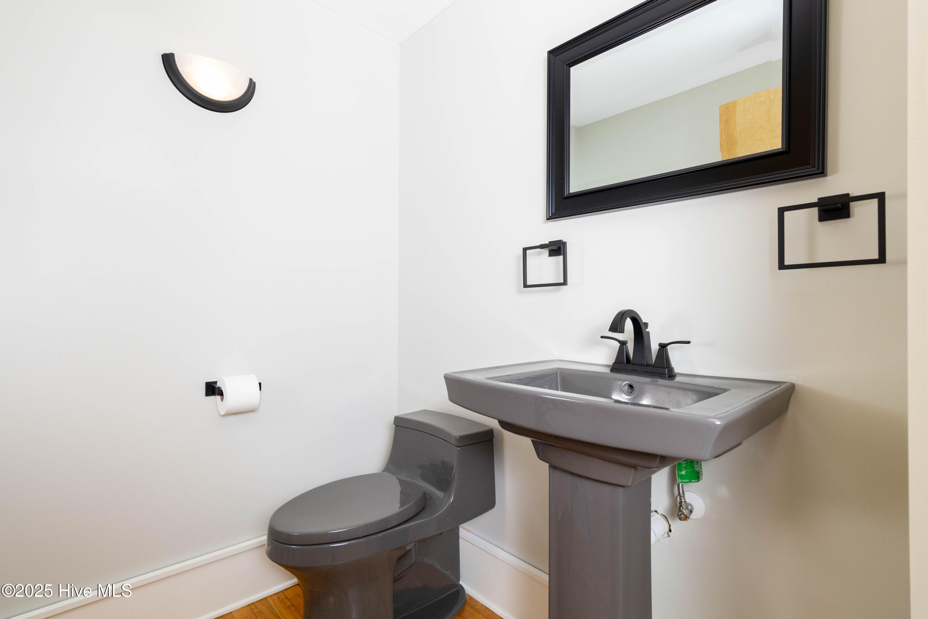 715 Mcmullan Avenue Unit 204 Property Photo 10