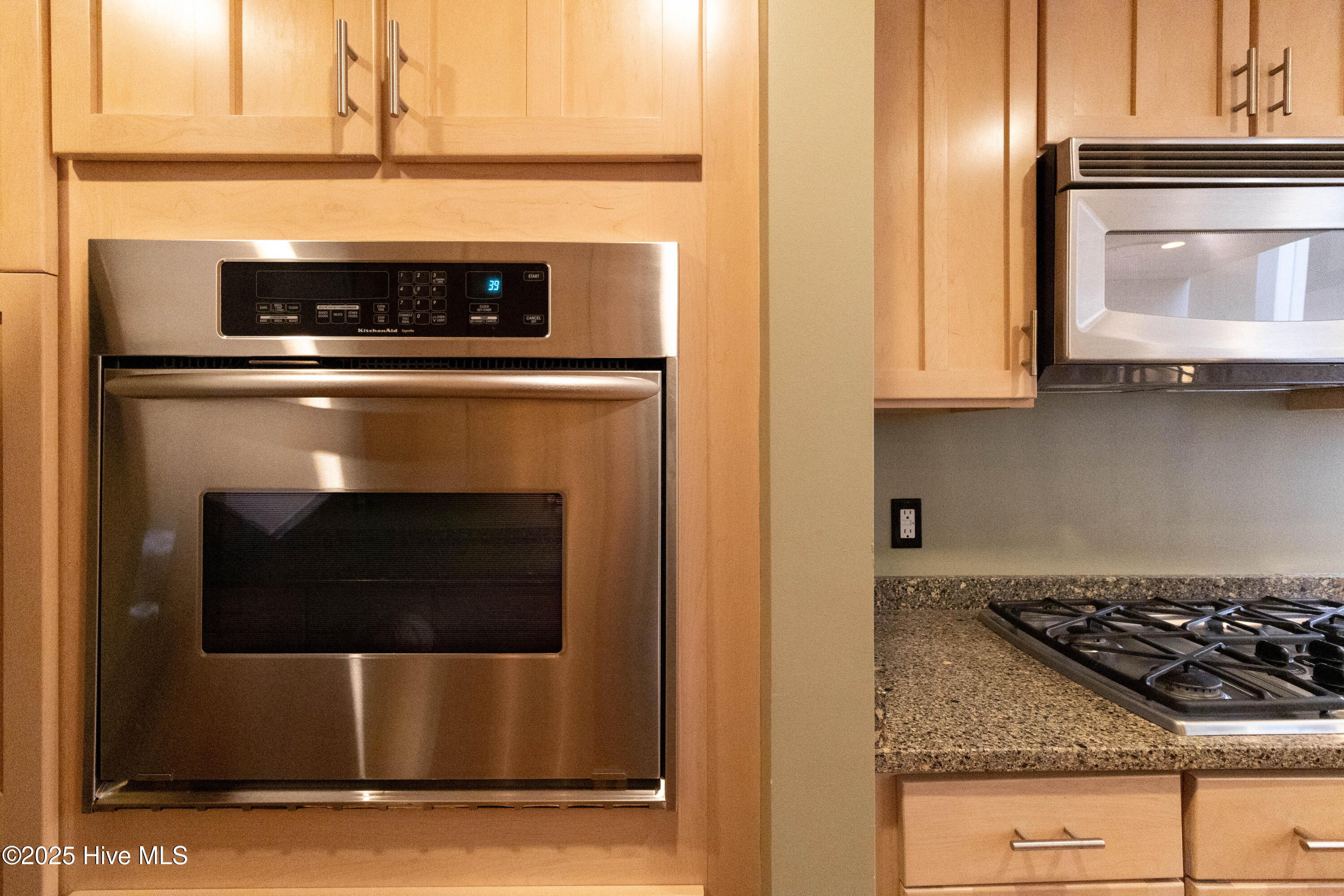 715 Mcmullan Avenue Unit 204 Property Photo 14